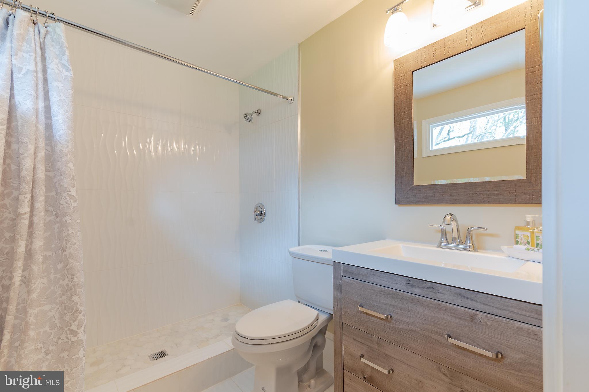 WASHINGTON GROVE - Residential