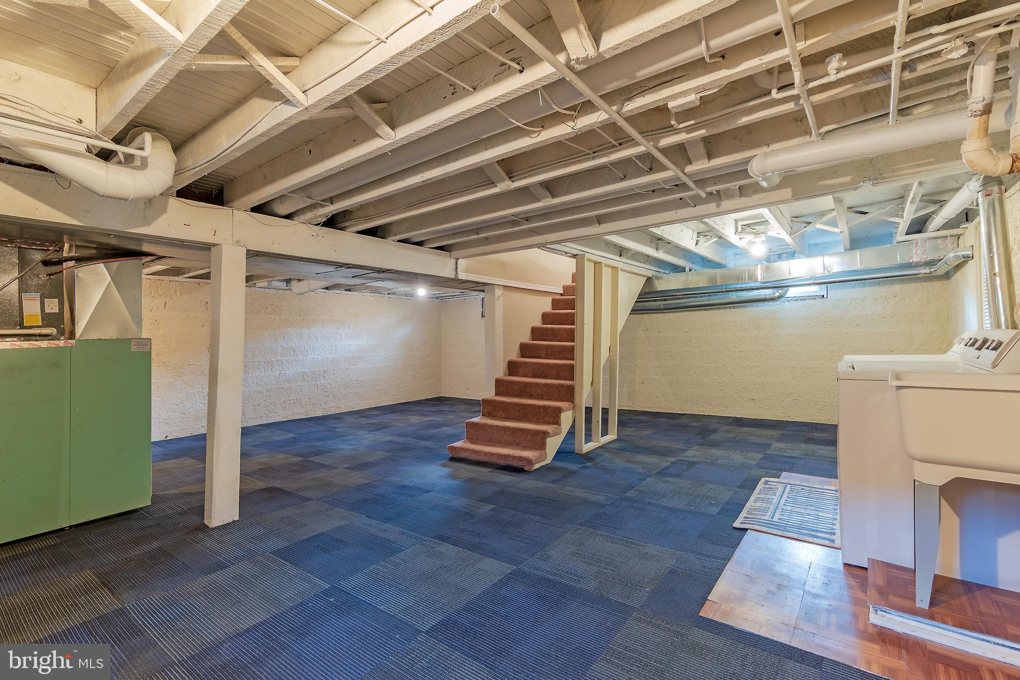 WASHINGTON GROVE - Residential