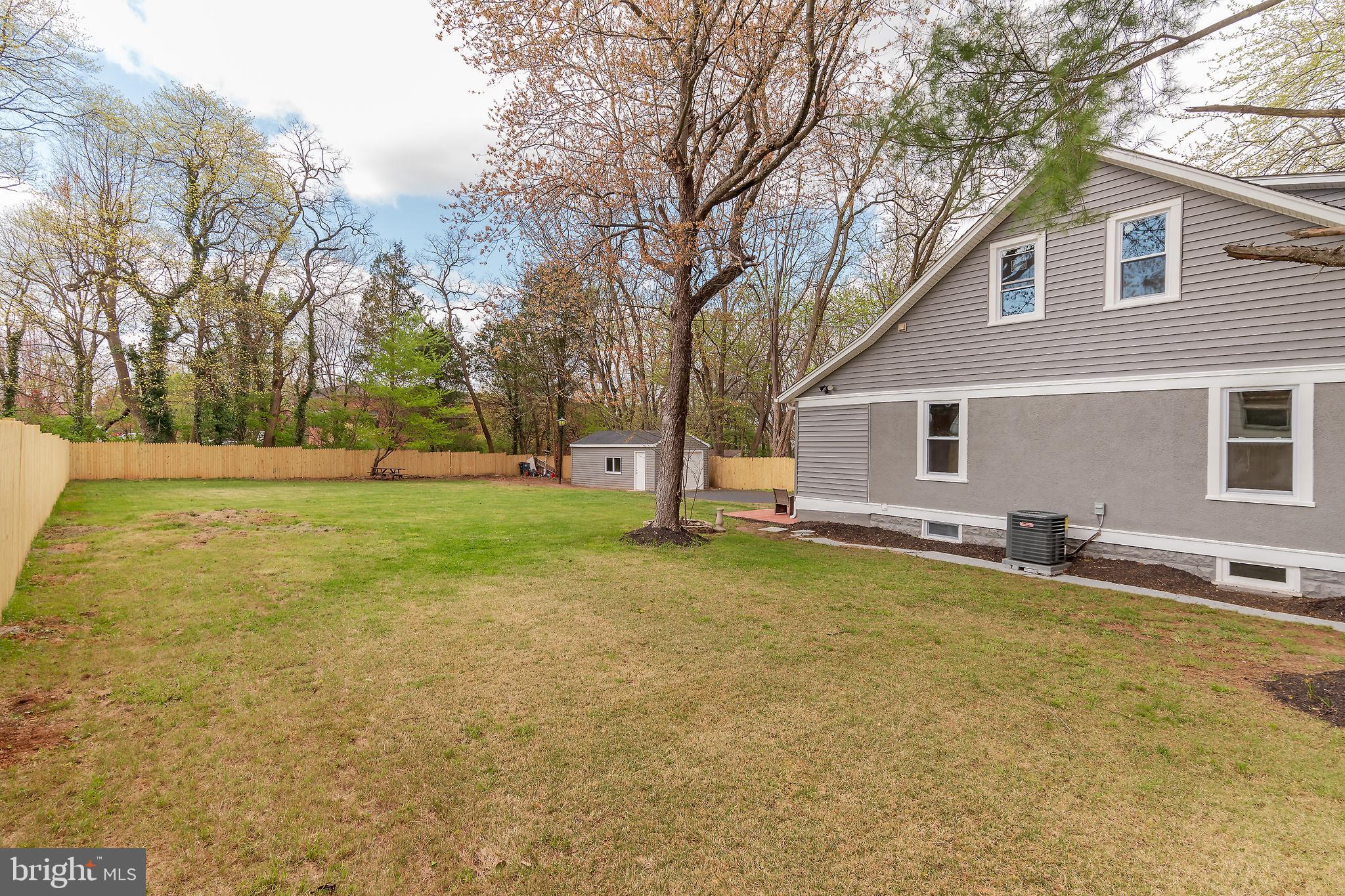 WASHINGTON GROVE - Residential