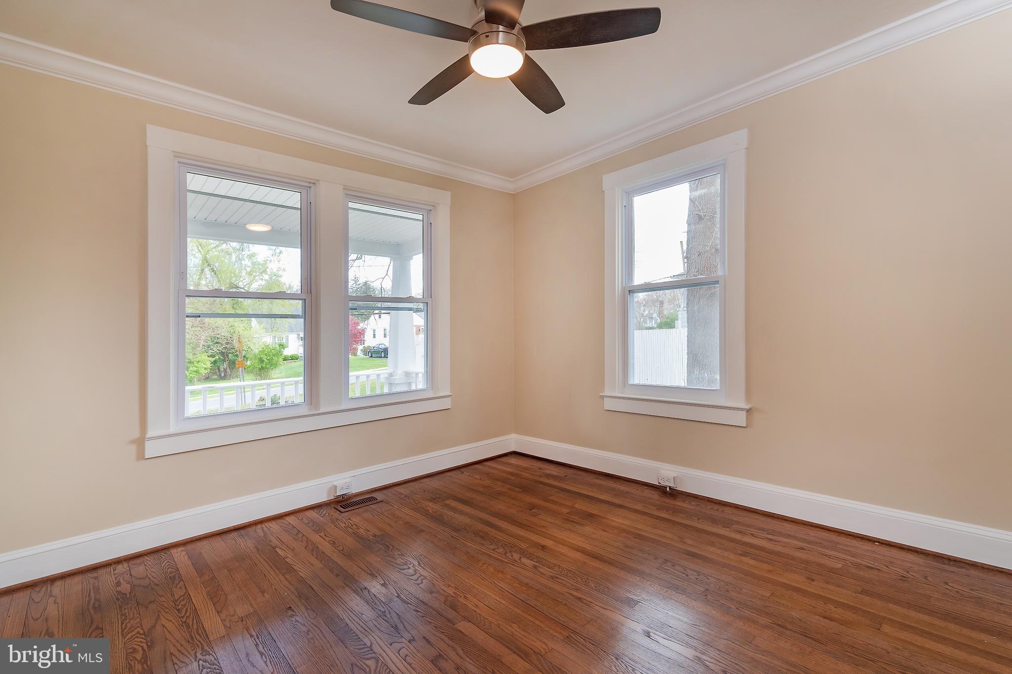 WASHINGTON GROVE - Residential