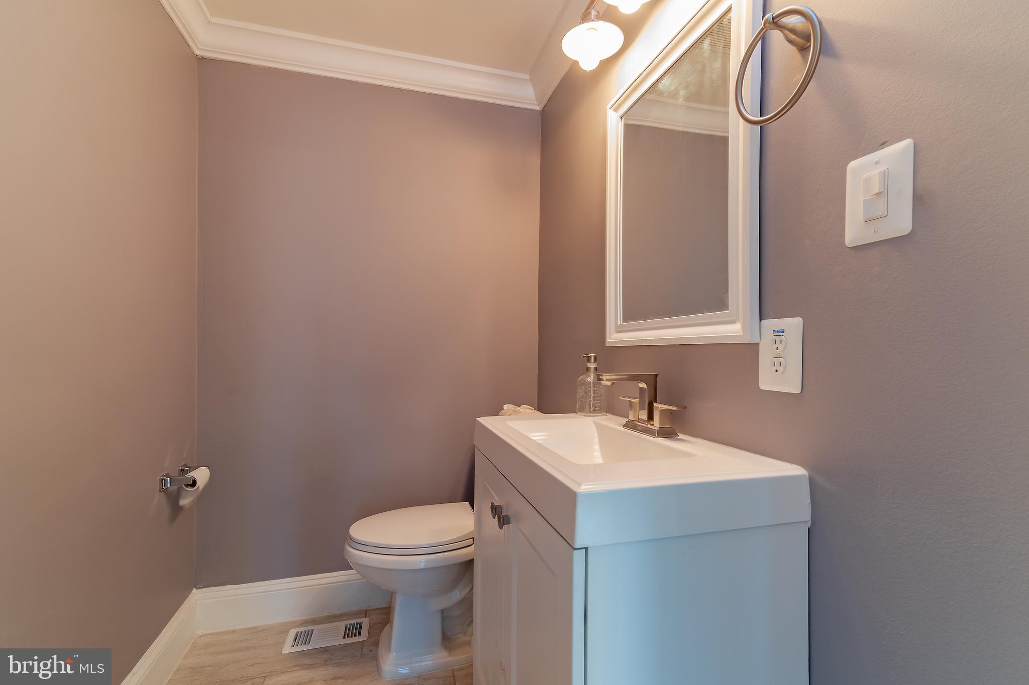 WASHINGTON GROVE - Residential