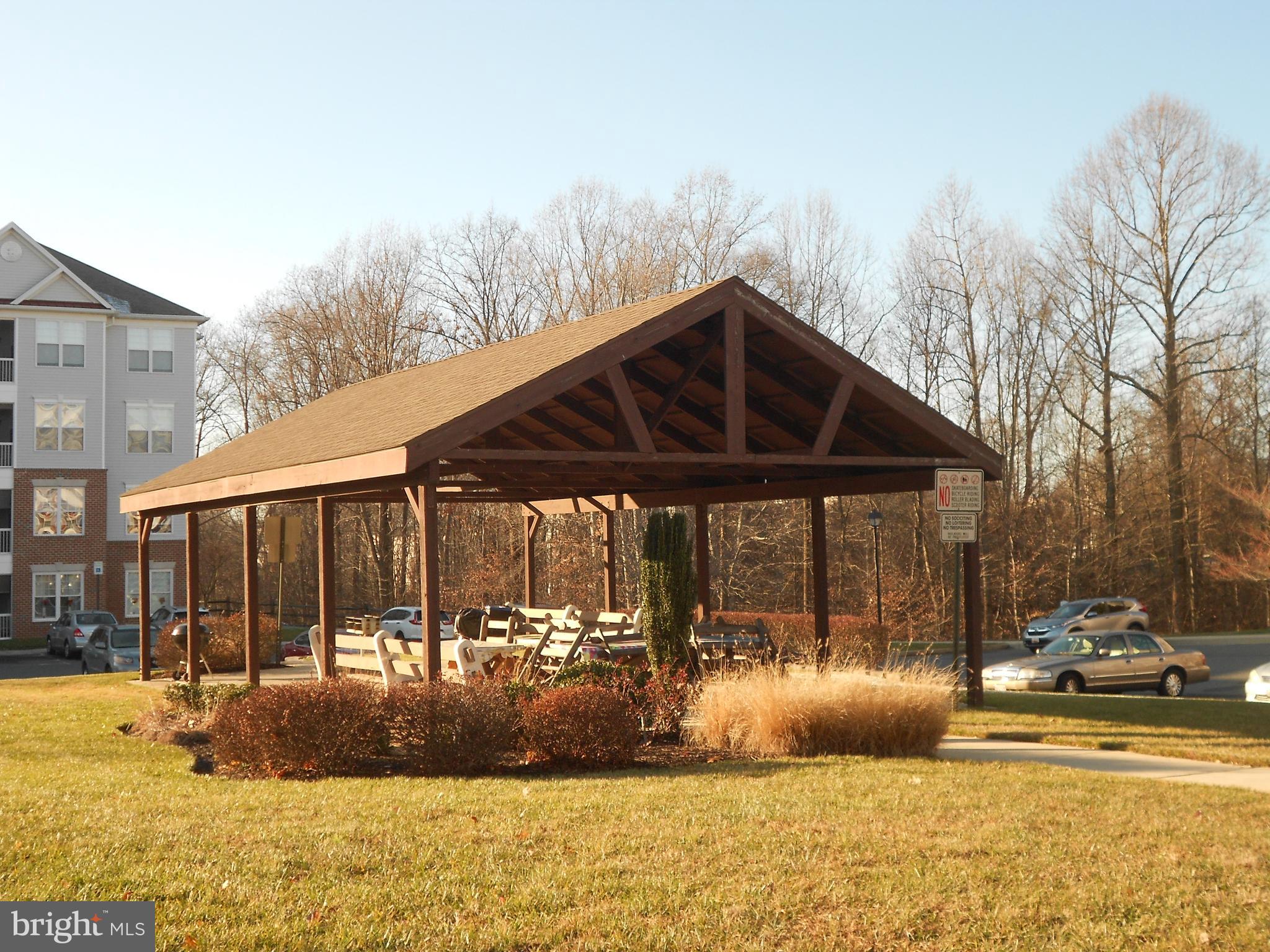 BRIERHILL ESTATES - Residential Lease