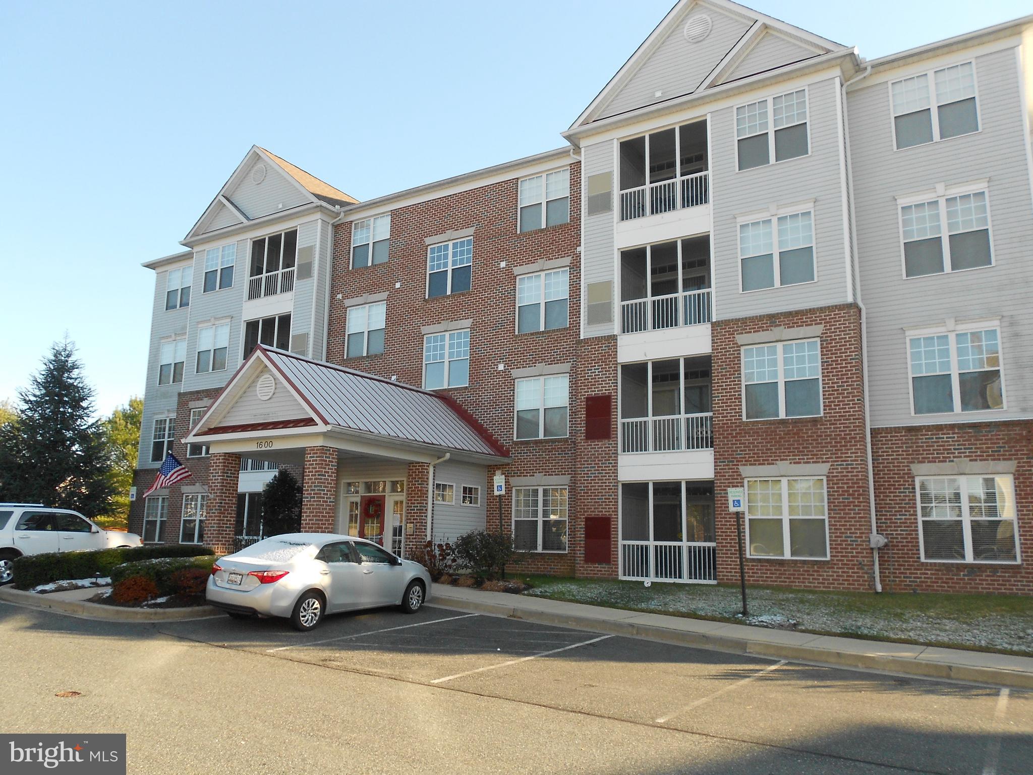 BRIERHILL ESTATES - Residential Lease