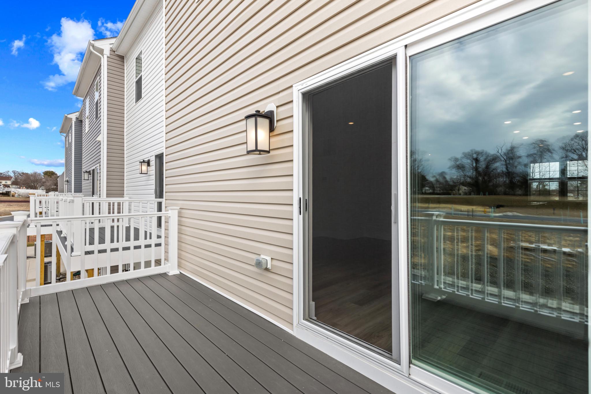 MAGNOLIA LANDING - Residential