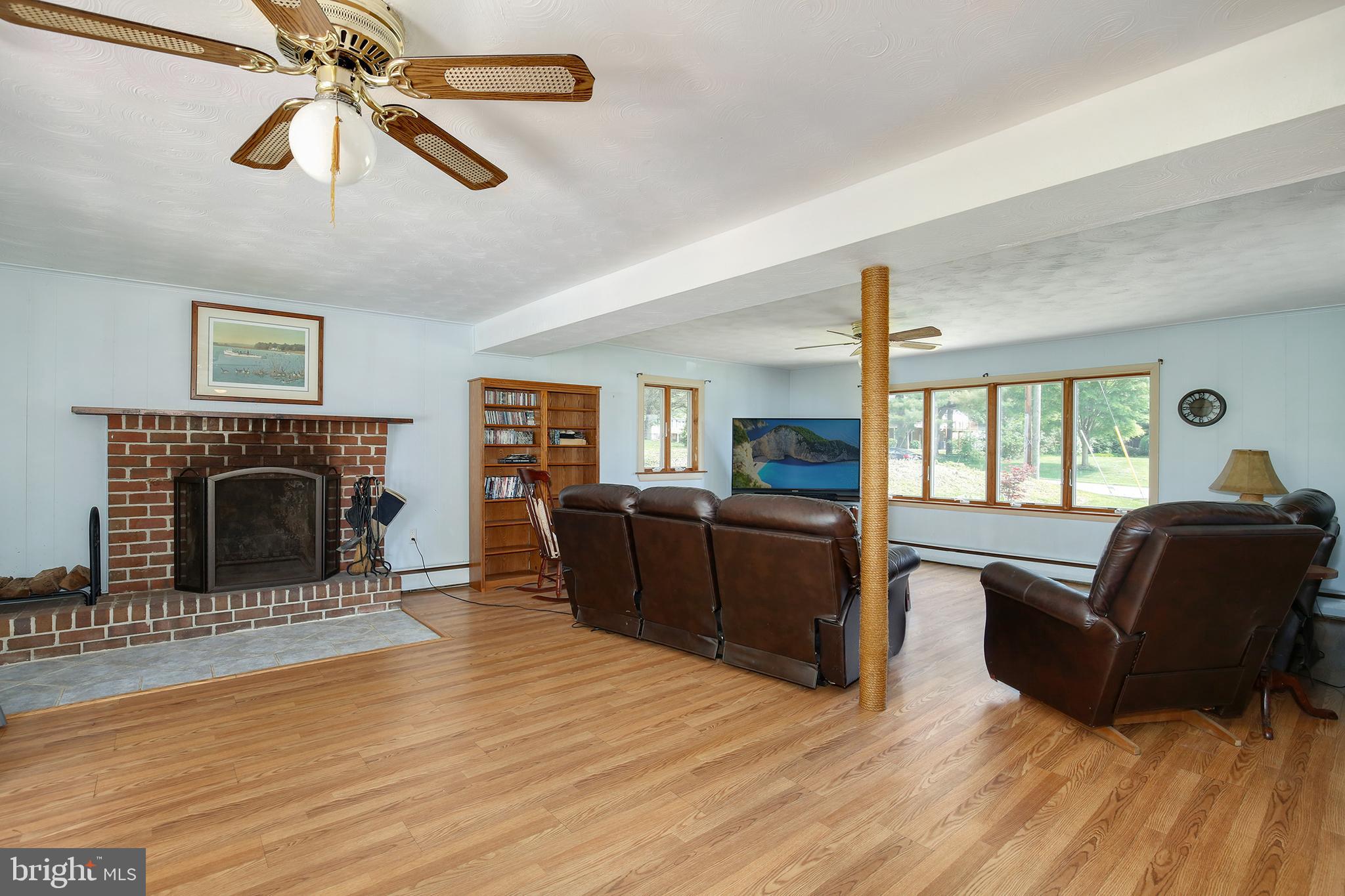 WILTON ACRES - Residential