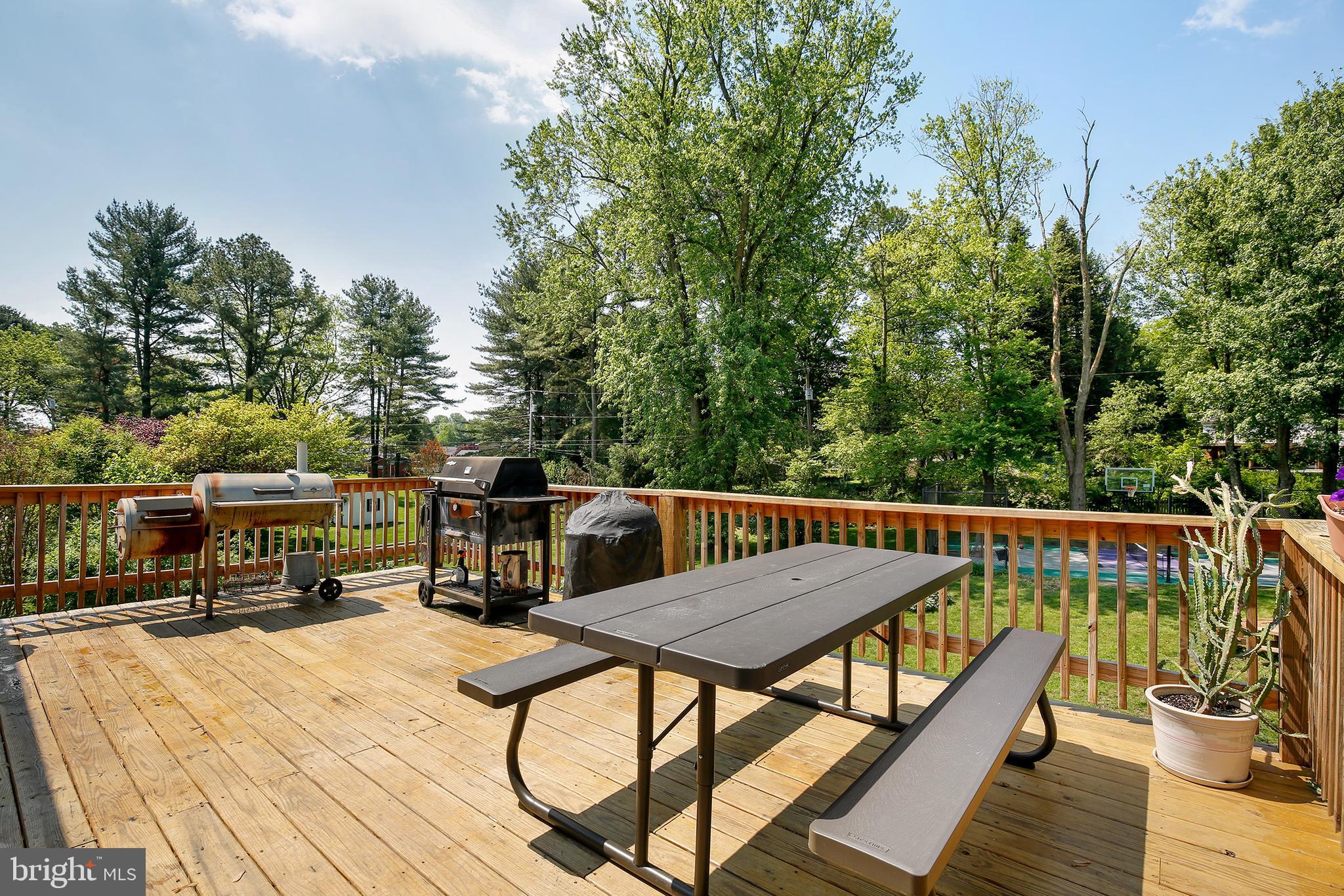 WILTON ACRES - Residential