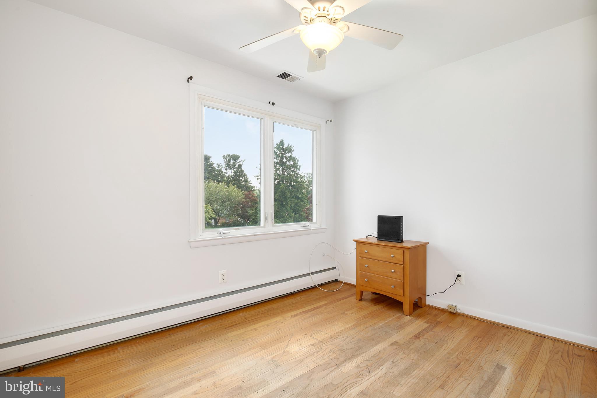 WILTON ACRES - Residential