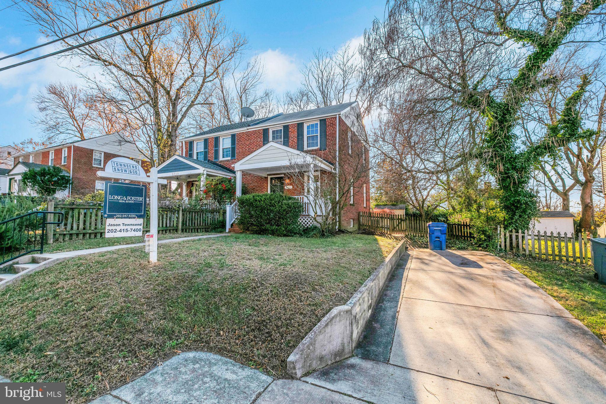 JEFFERSON MANOR - Residential