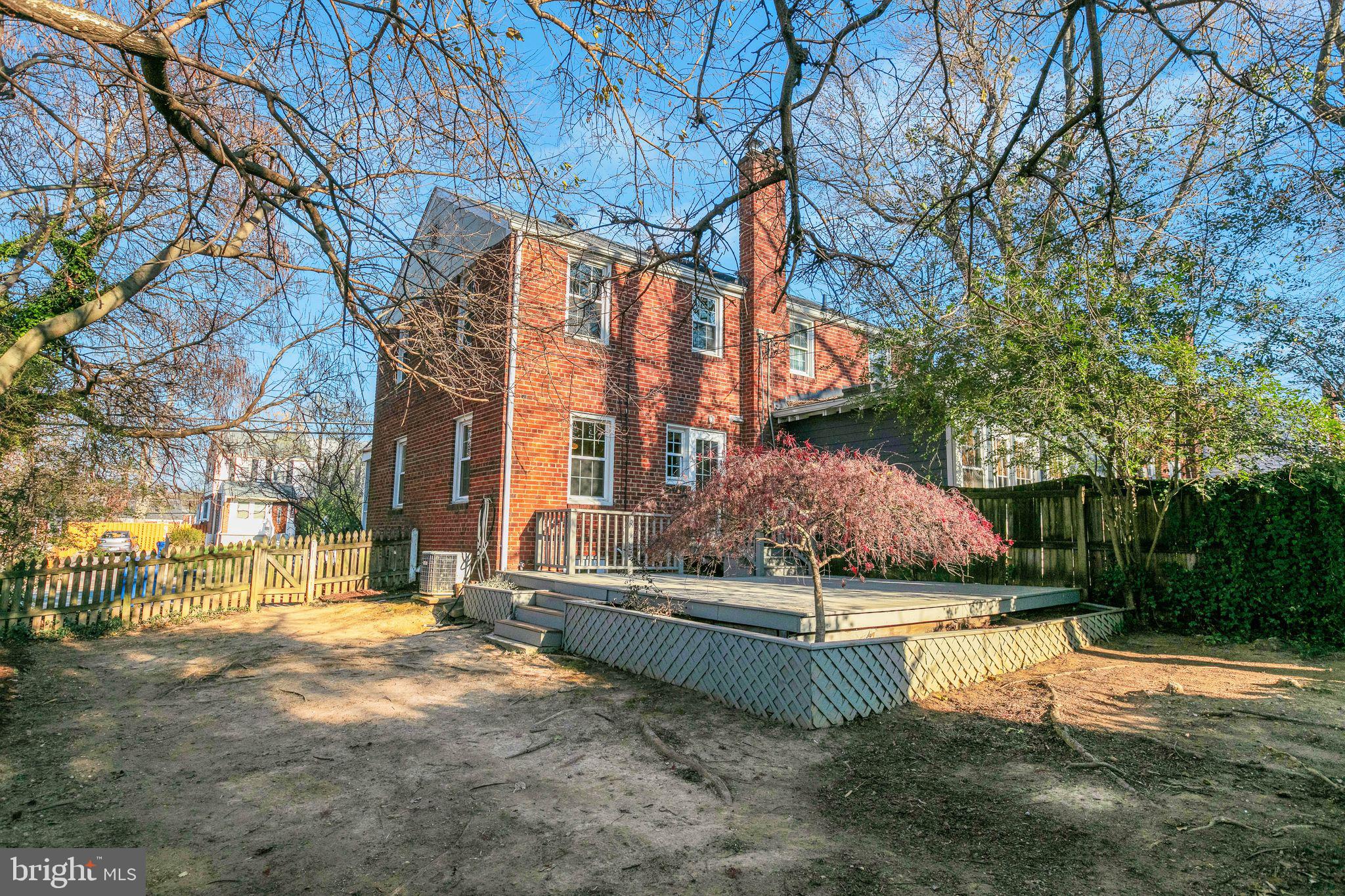 JEFFERSON MANOR - Residential