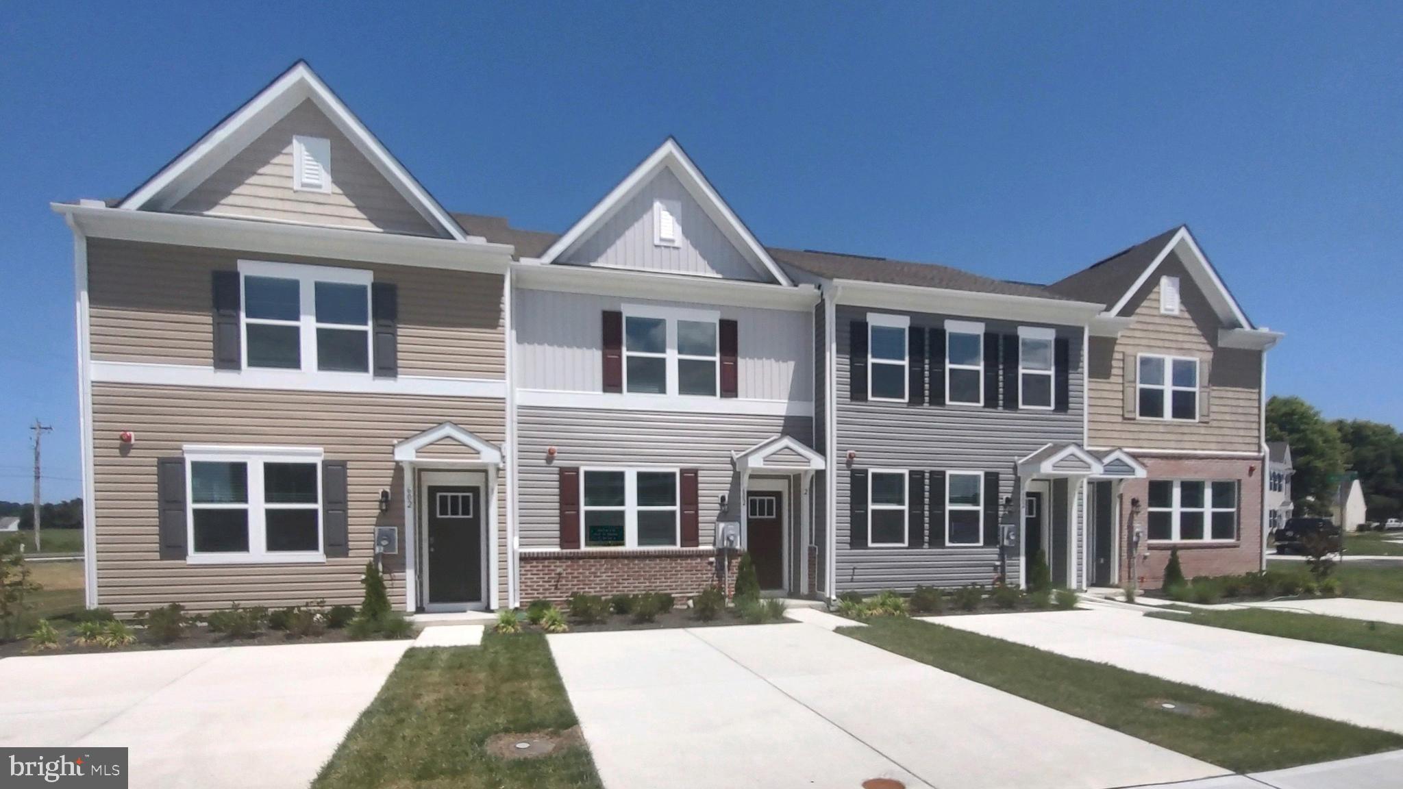 WEST VIEW - Residential