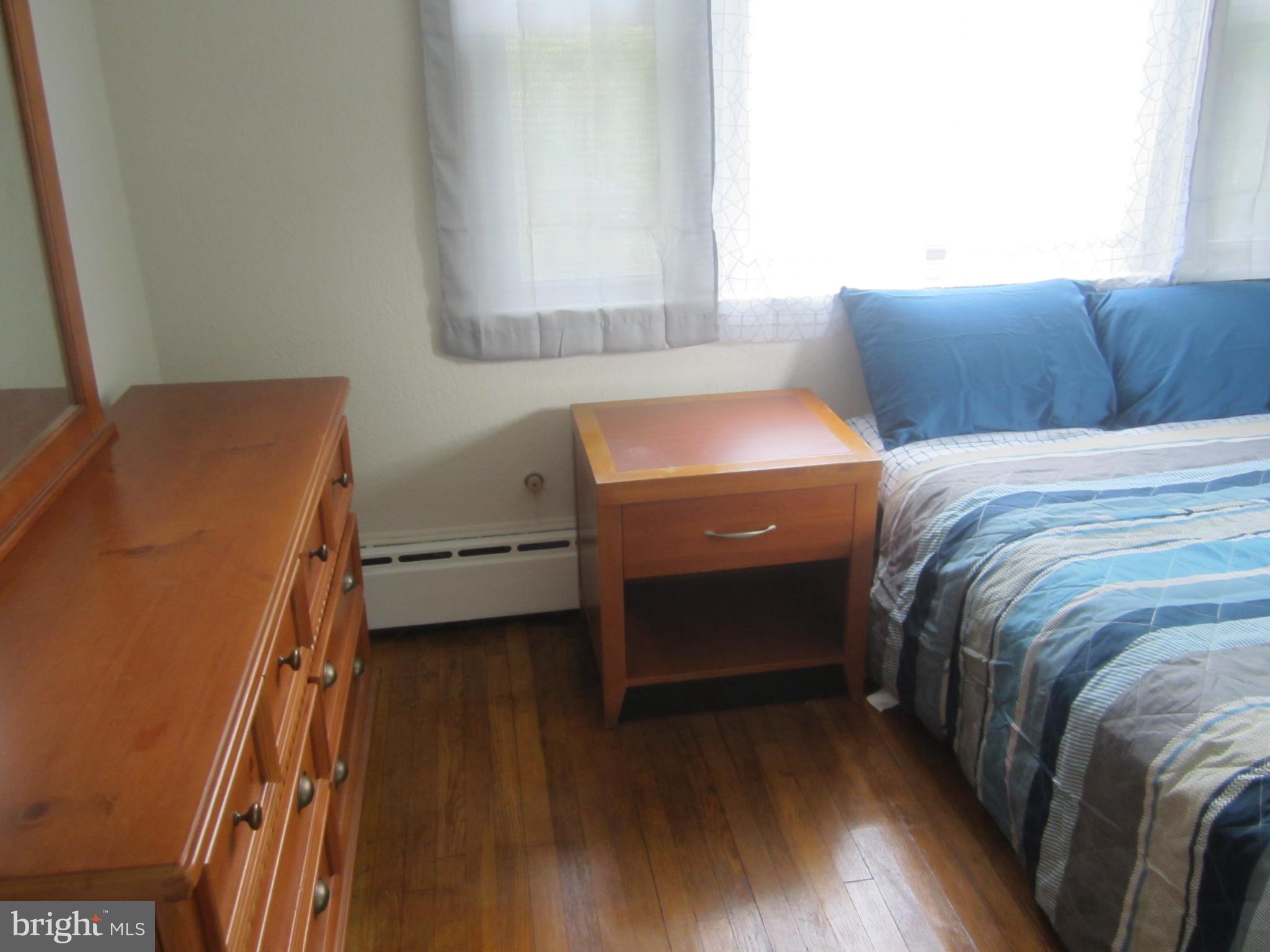 WINDSOR  MILL - Residential