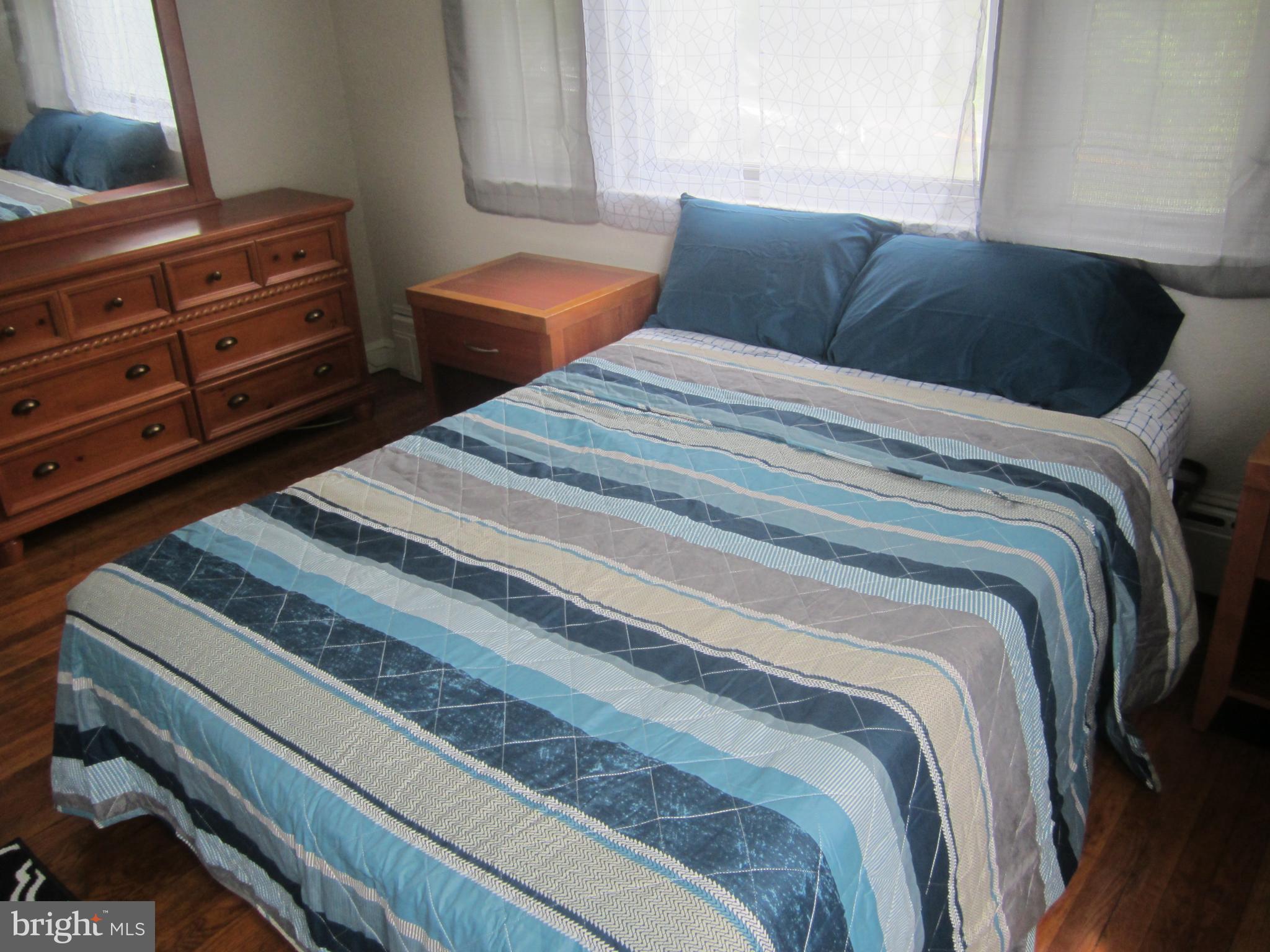 WINDSOR  MILL - Residential