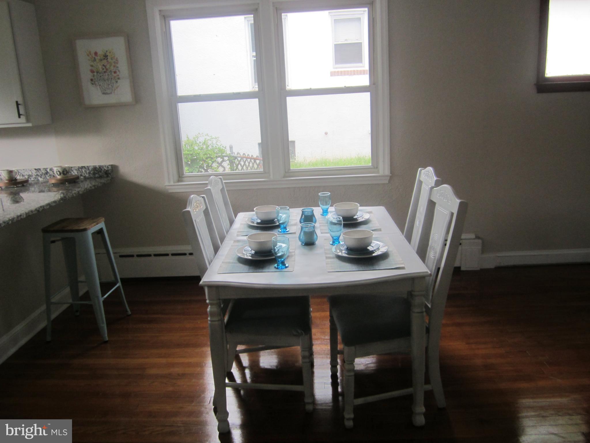 WINDSOR  MILL - Residential