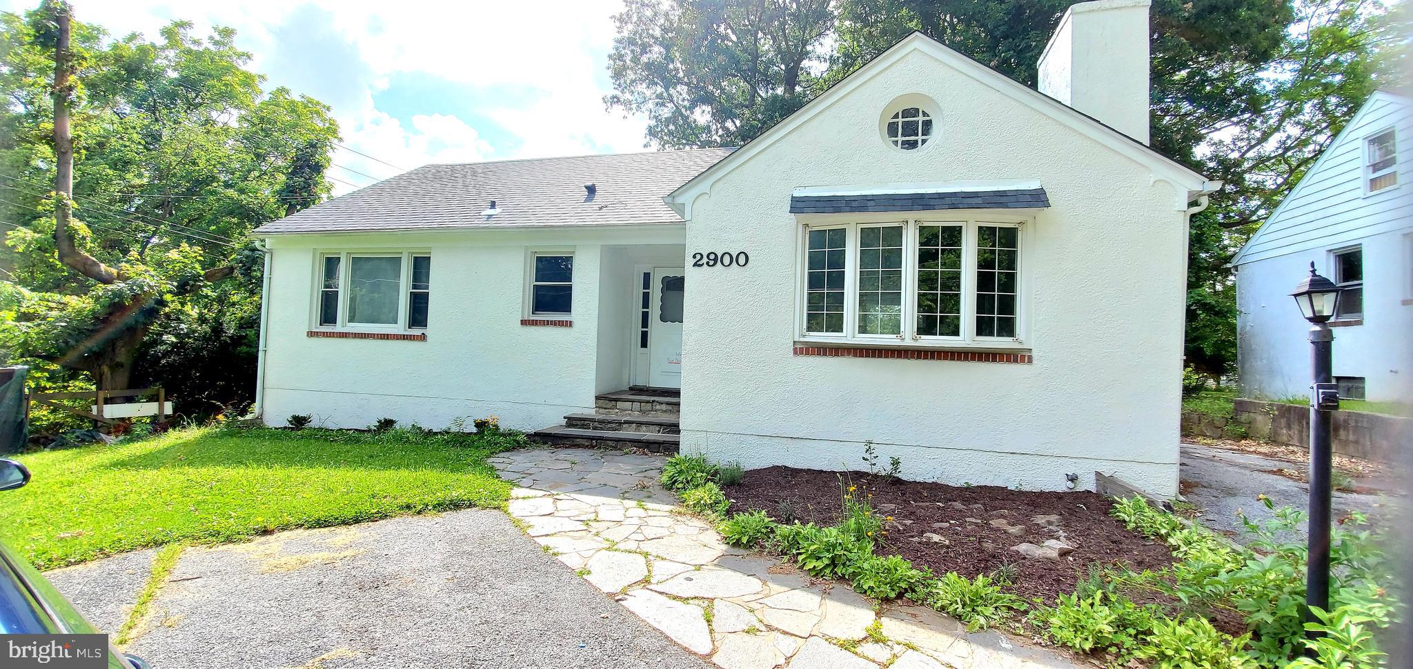 WINDSOR  MILL - Residential