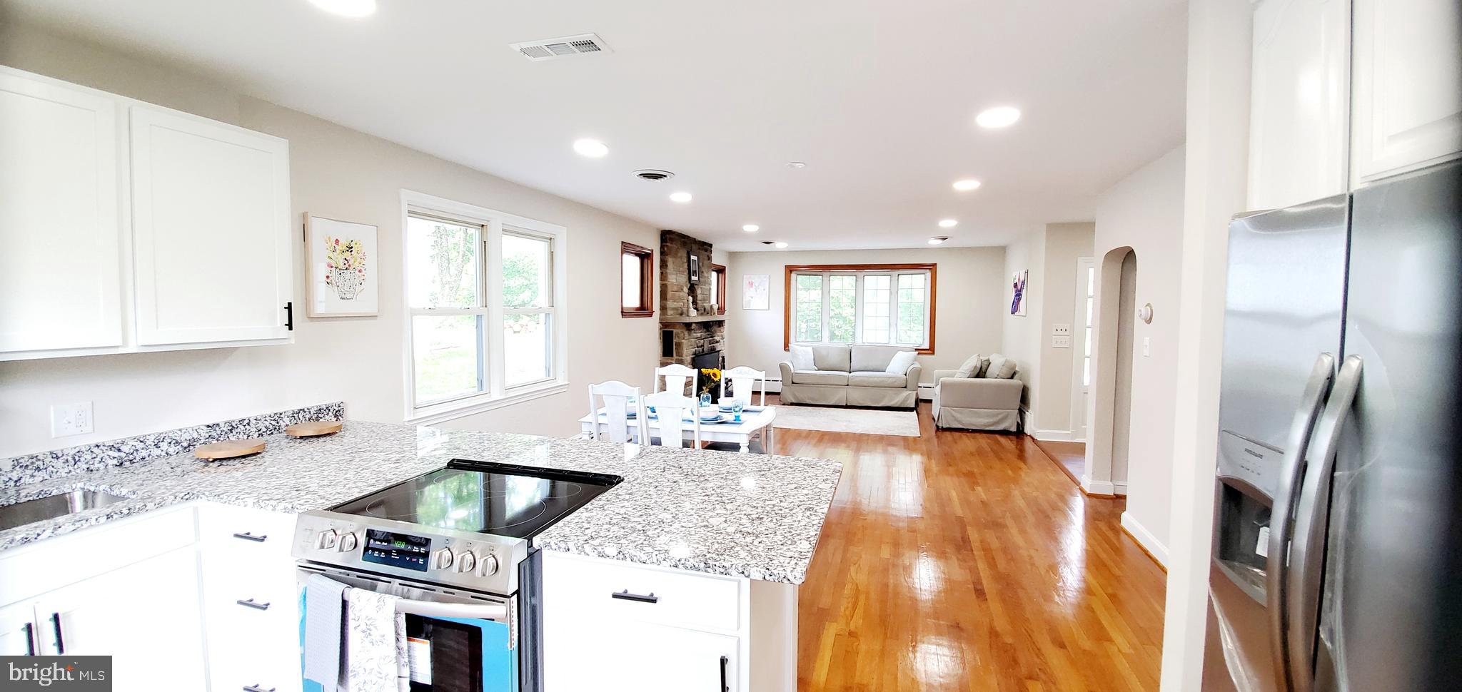 WINDSOR  MILL - Residential