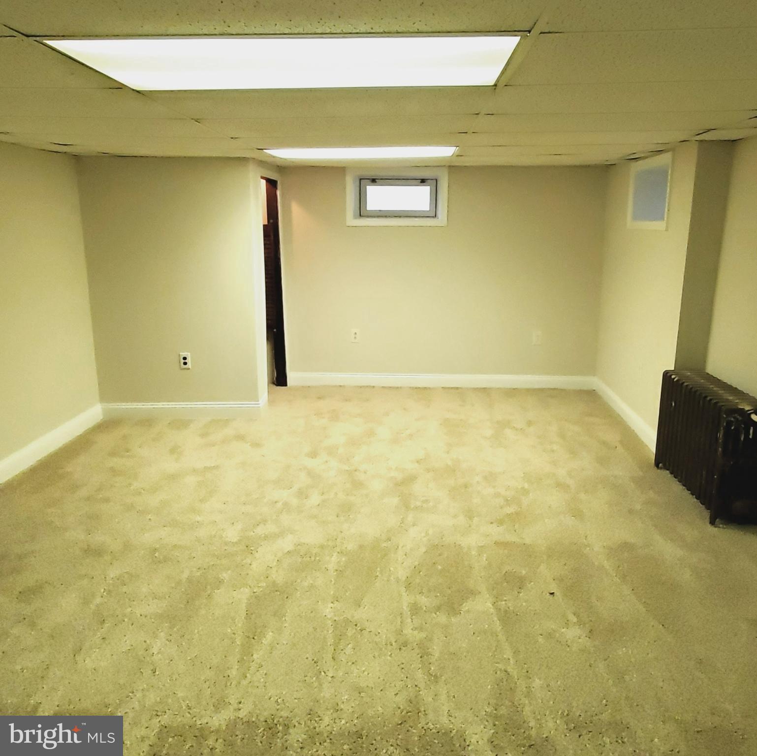 WINDSOR  MILL - Residential