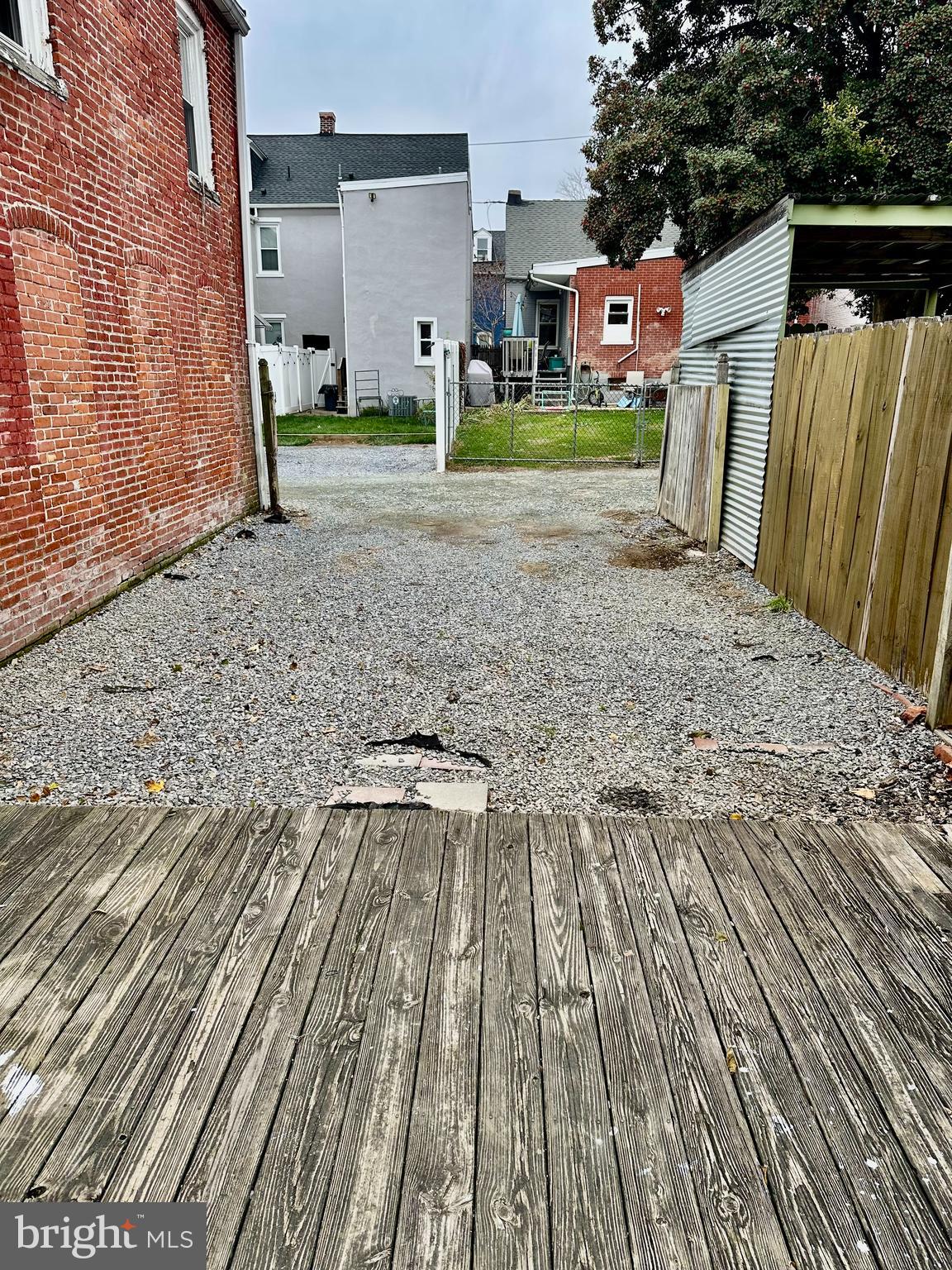 LANCASTER - Residential