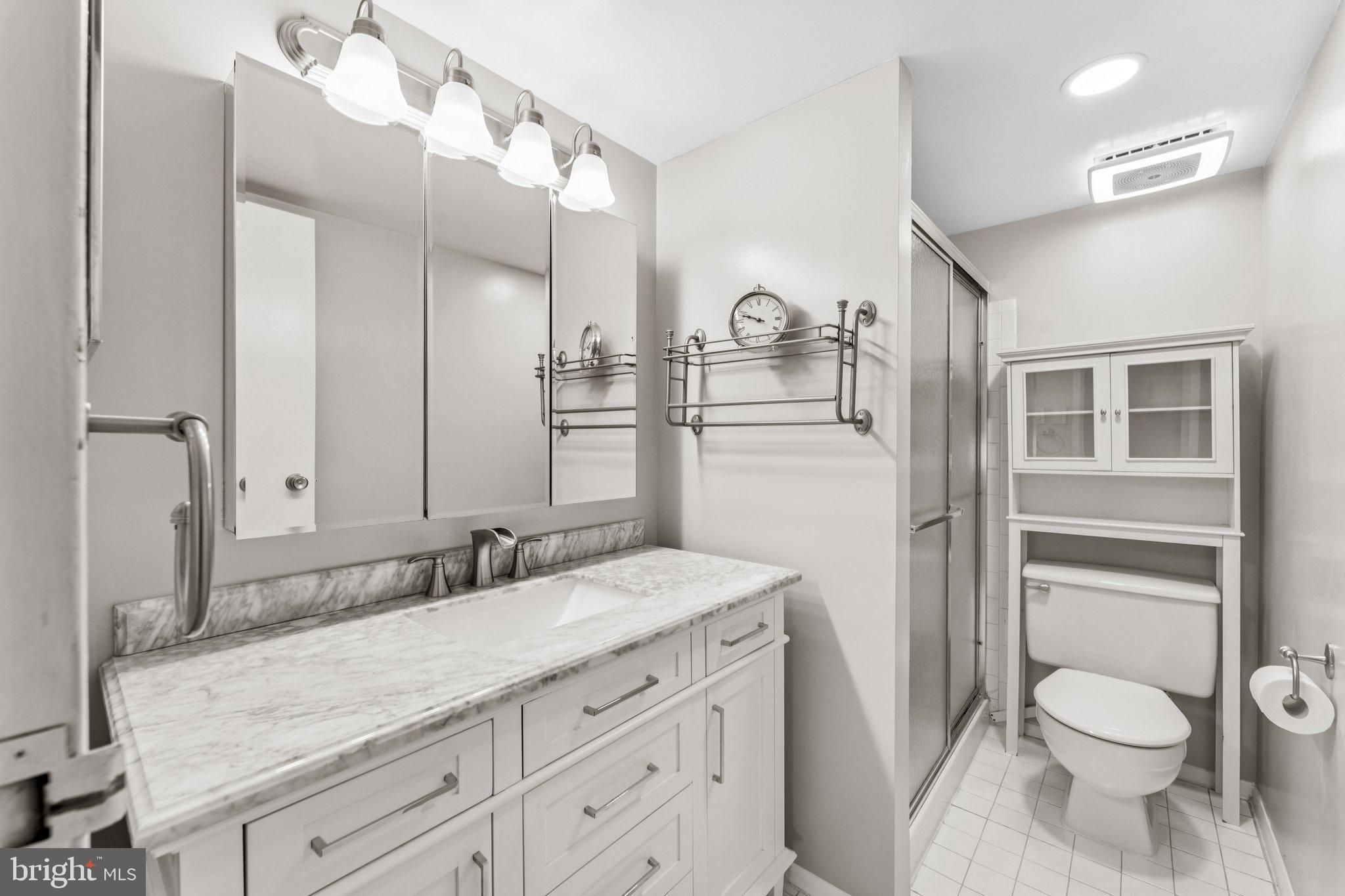 SENTINEL OF LANDMARK - Residential