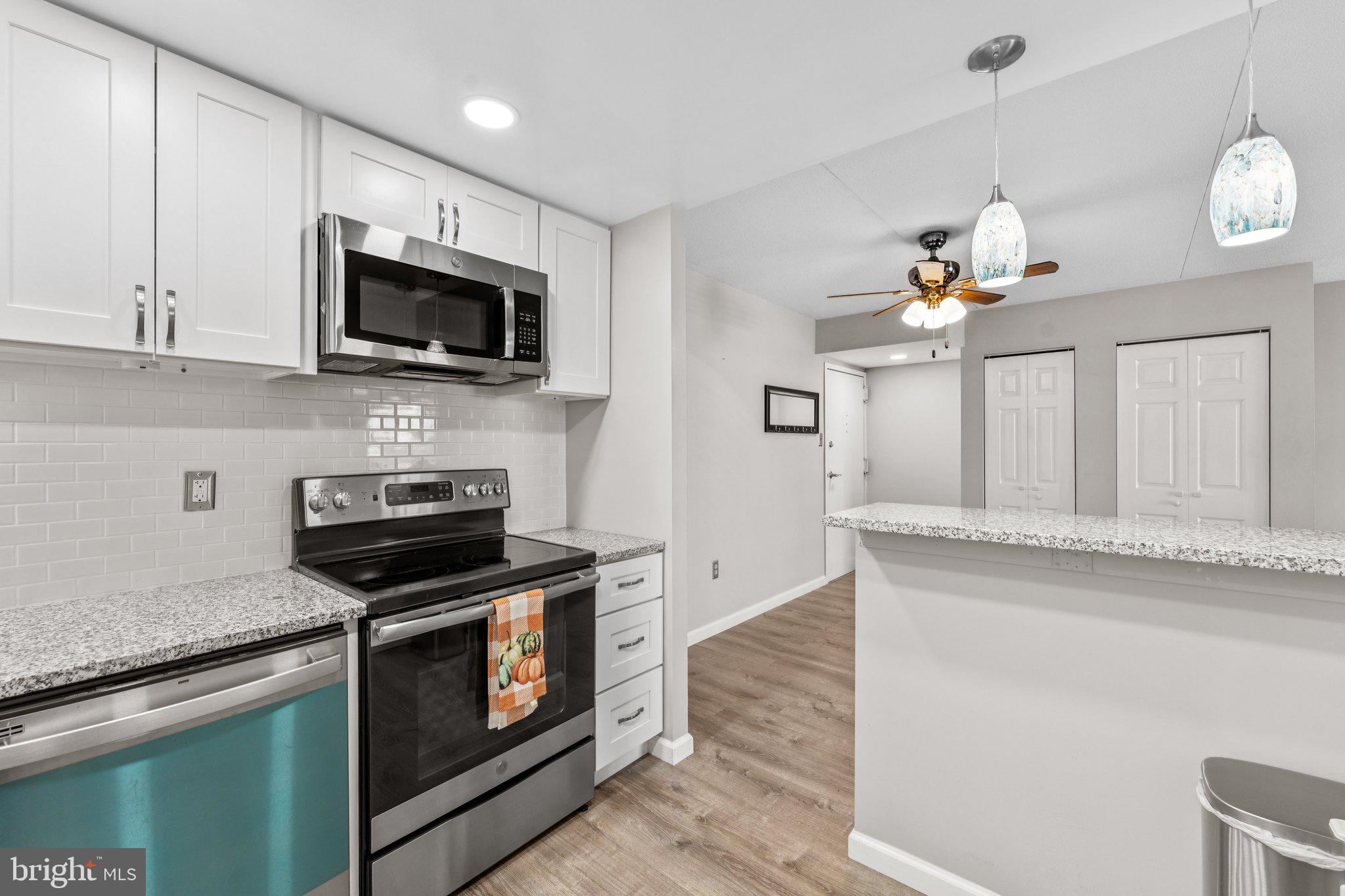 SENTINEL OF LANDMARK - Residential