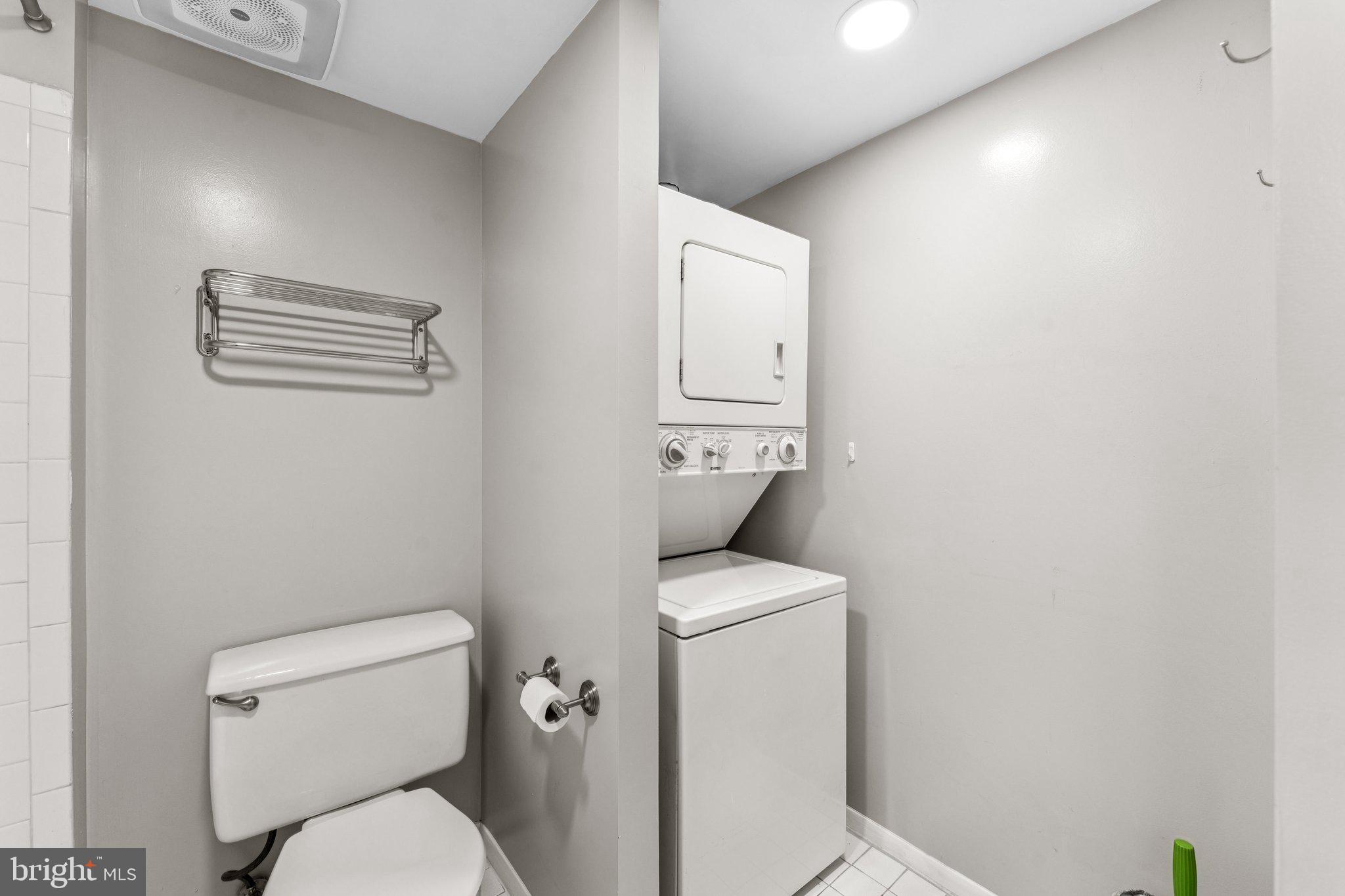 SENTINEL OF LANDMARK - Residential