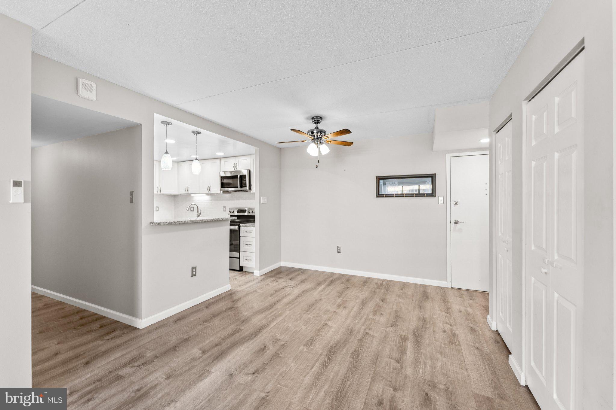 SENTINEL OF LANDMARK - Residential