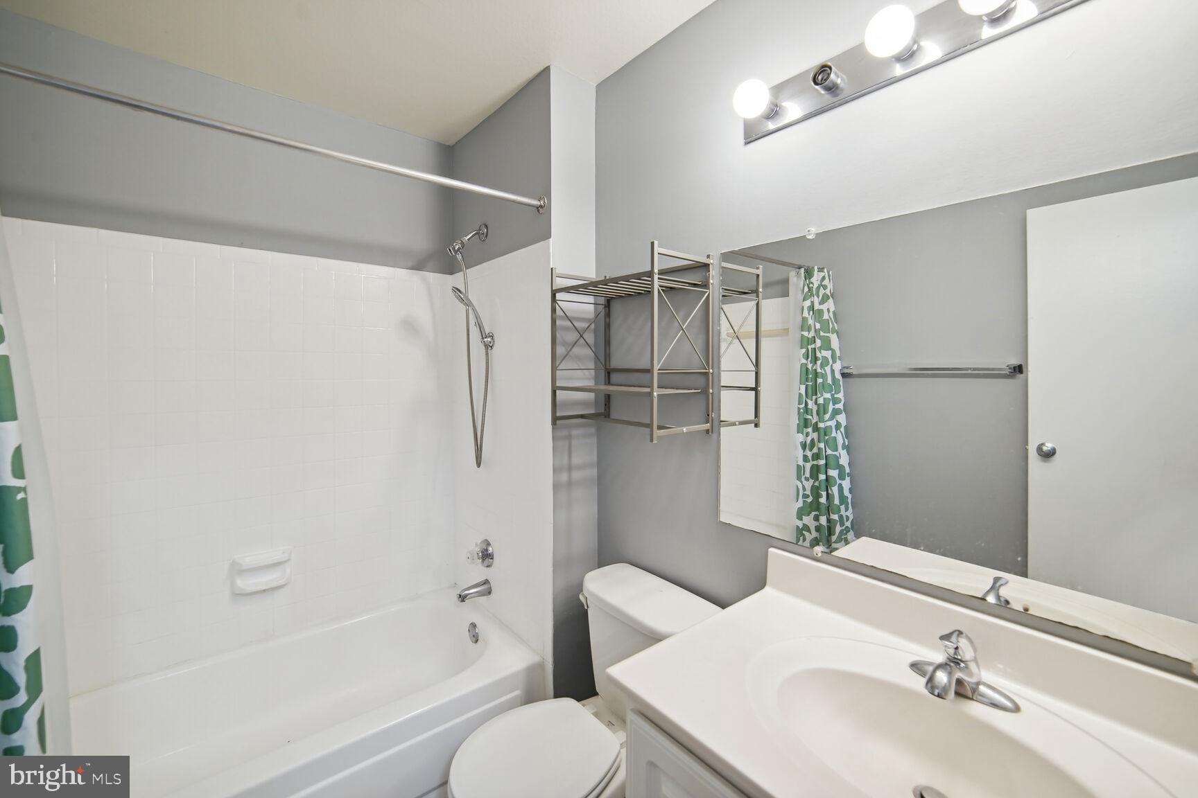 BRECKENRIDGE - Residential Lease