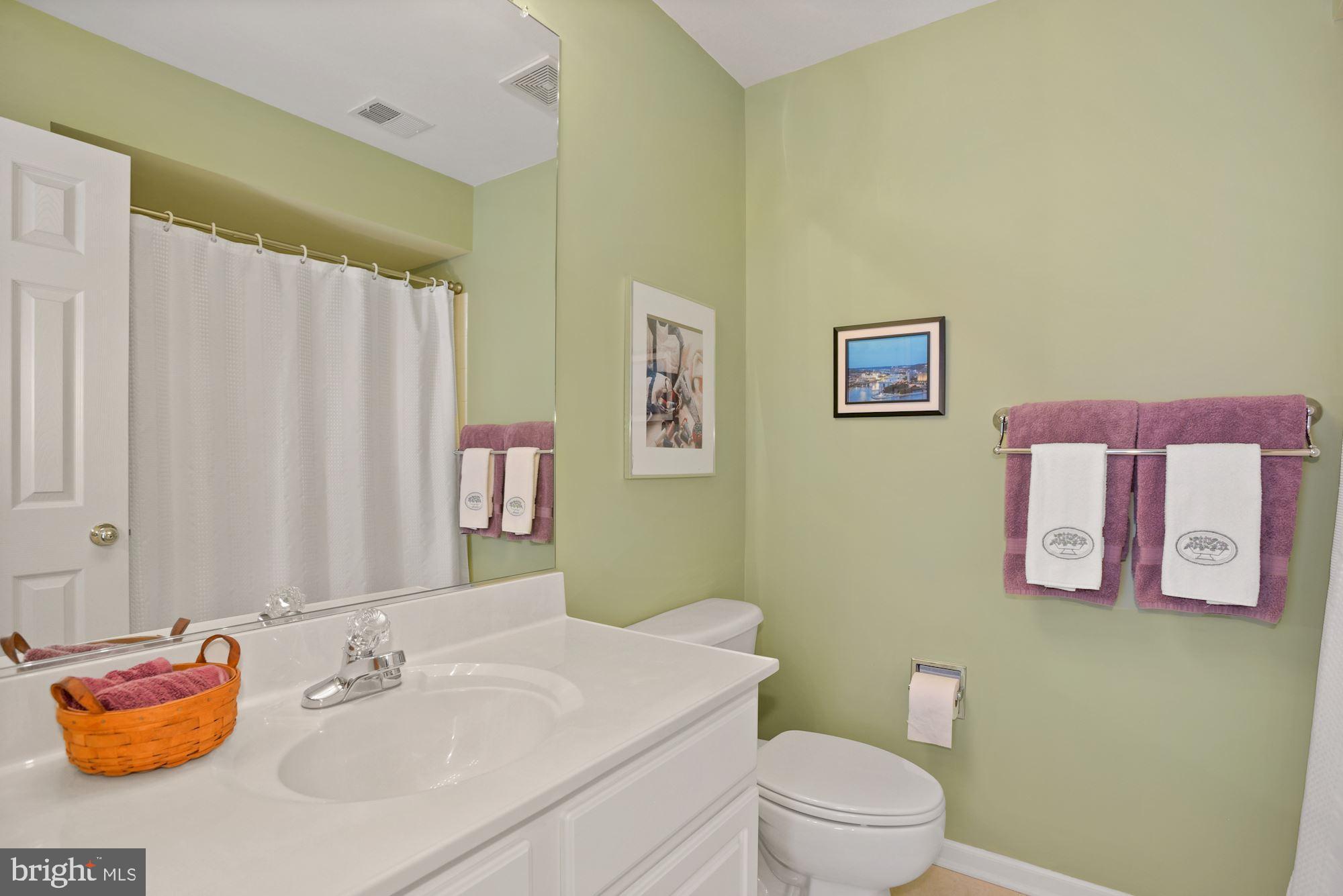 RIVER CREEK - Residential