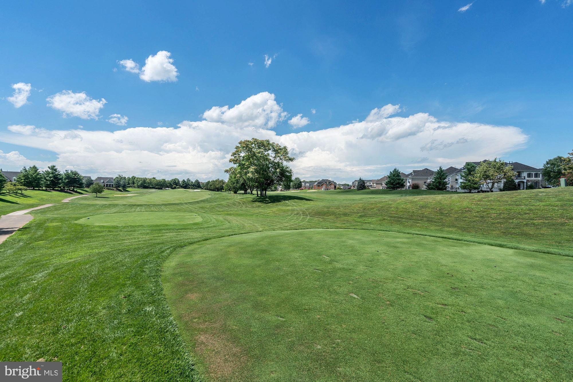 RIVER CREEK - Residential