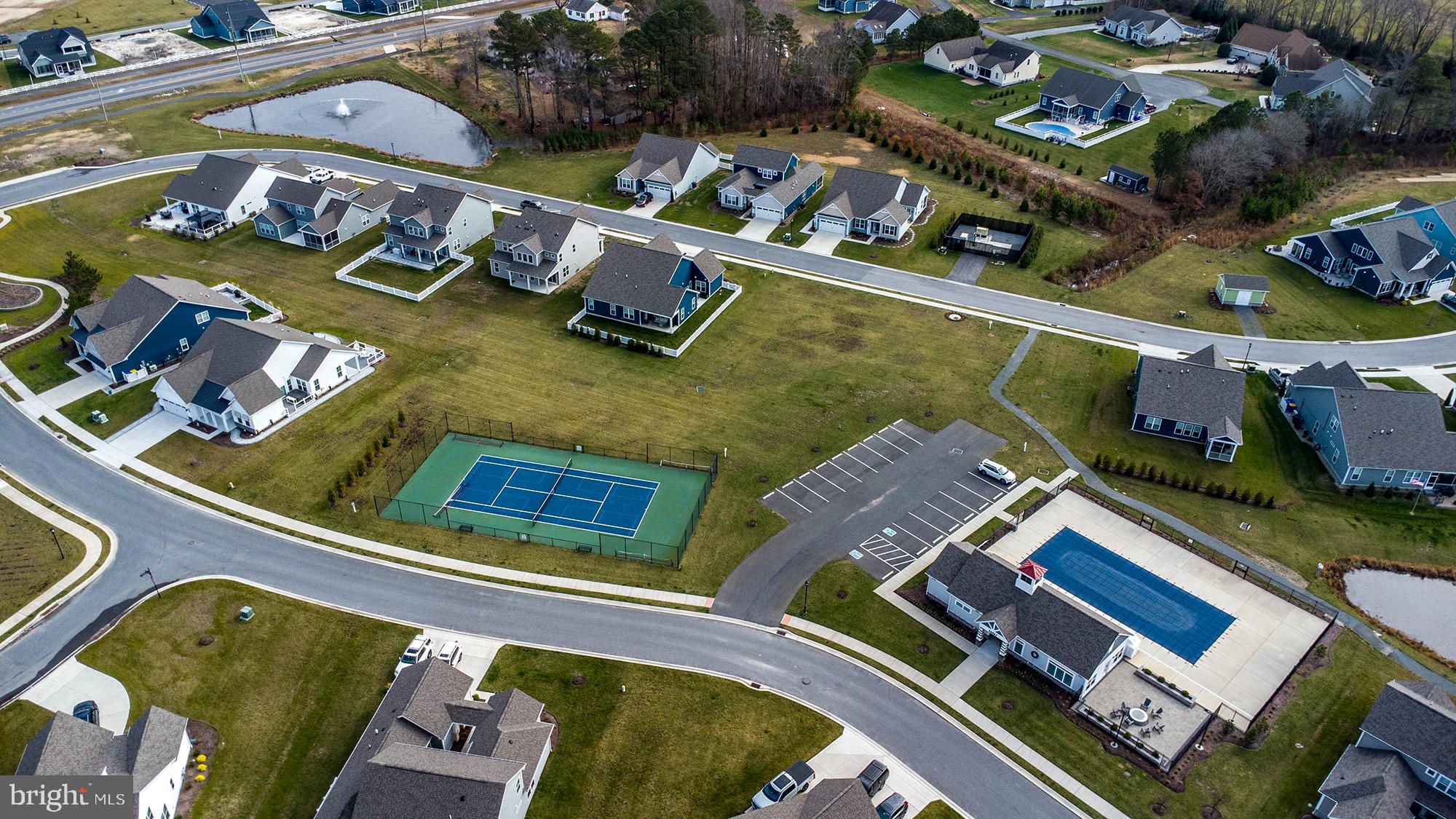 SYCAMORE CHASE - Residential