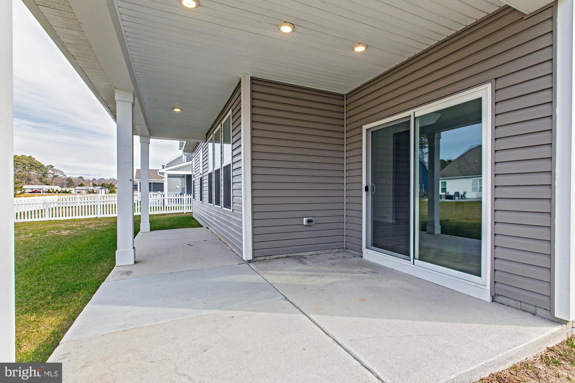 SYCAMORE CHASE - Residential