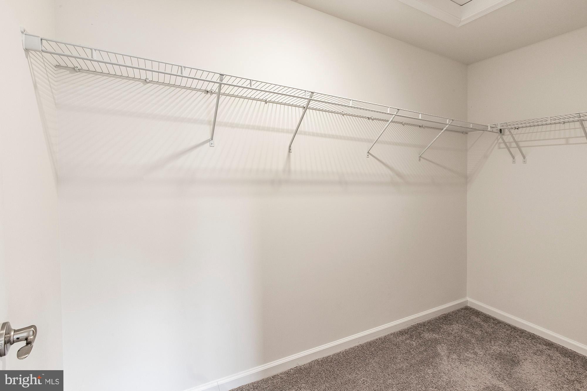 SYCAMORE CHASE - Residential