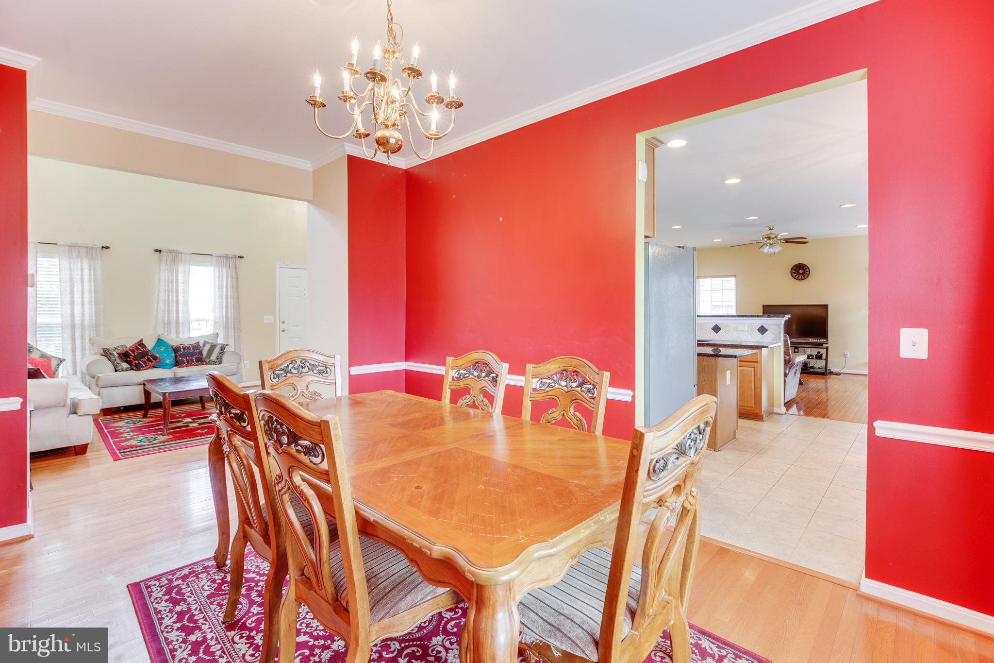 SIGNATURE AT BROADLANDS - Residential Lease