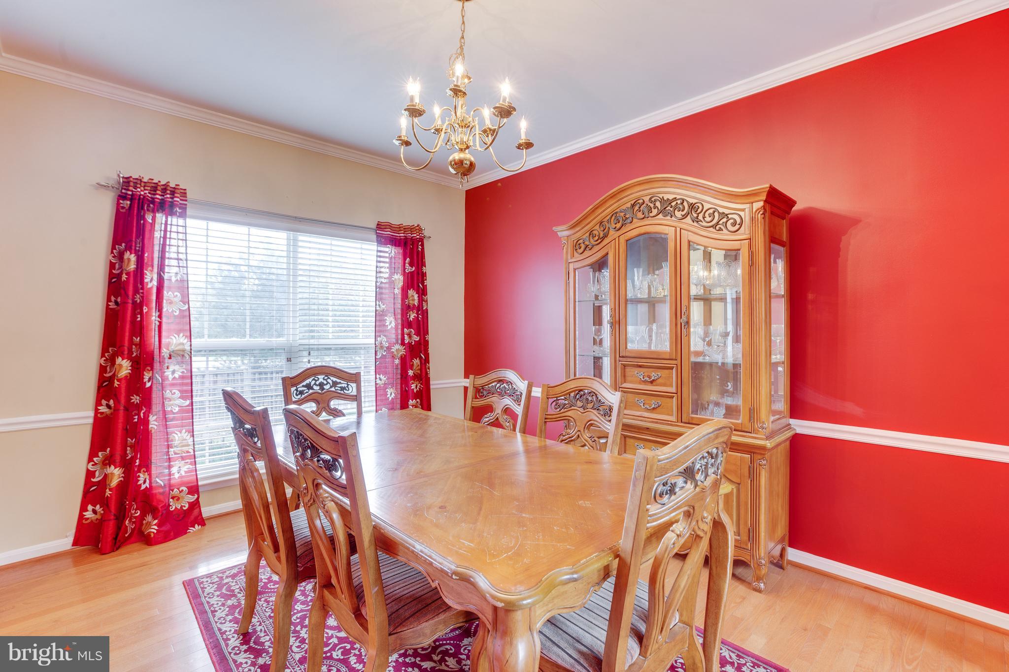 SIGNATURE AT BROADLANDS - Residential Lease