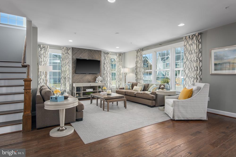 1450 LAVENDER CLIFF WAY