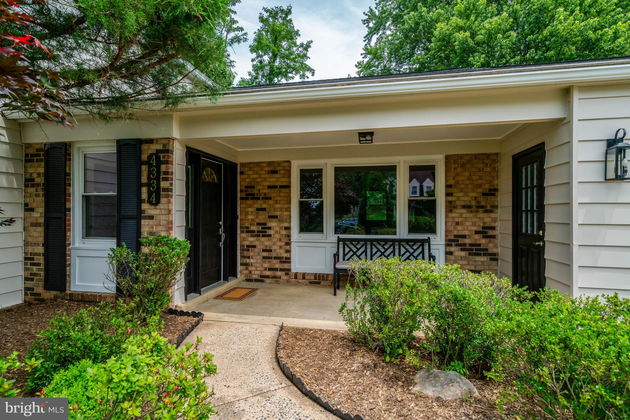 4334 STREAM BED WAY