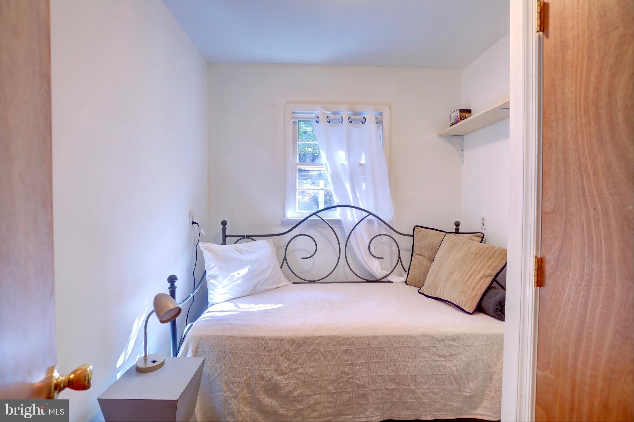 SHANNONDALE - Residential