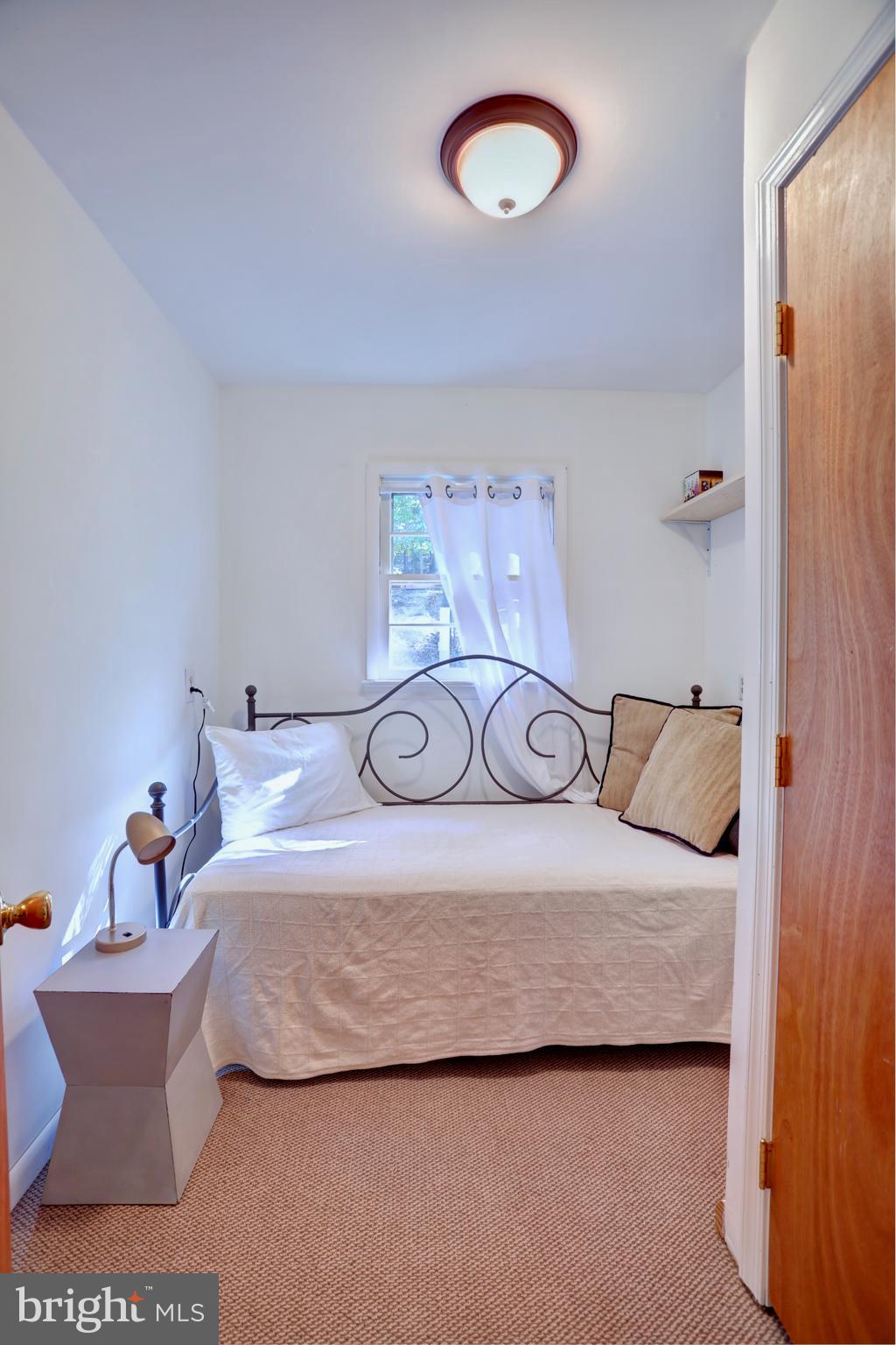 SHANNONDALE - Residential