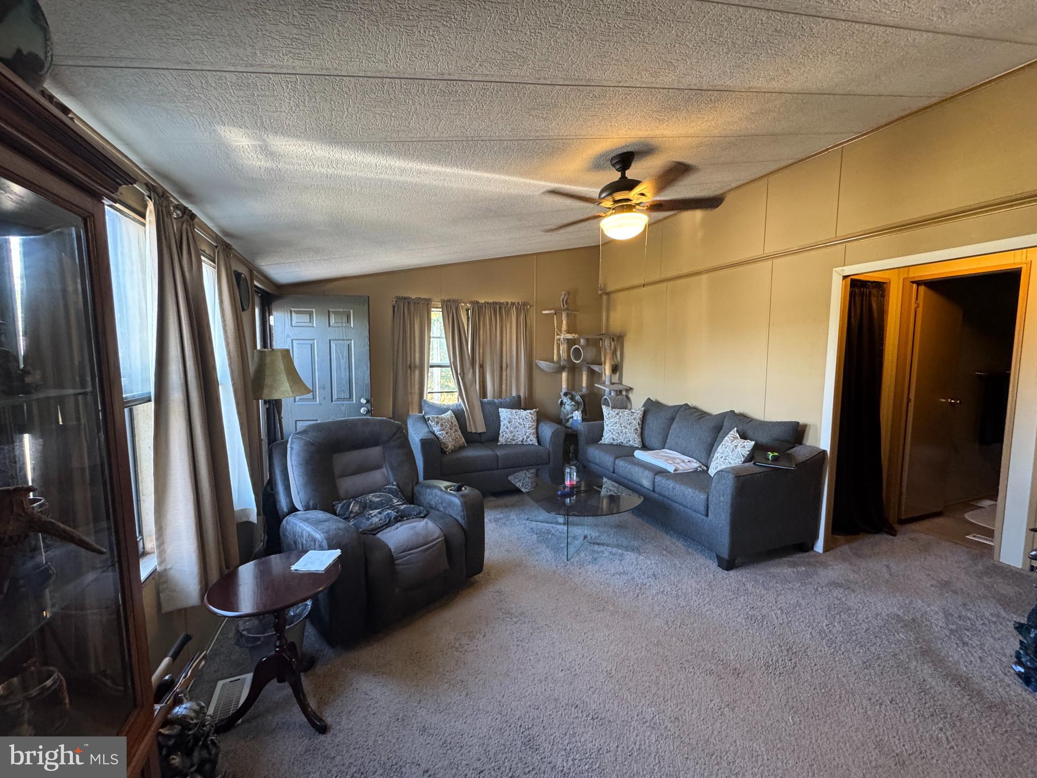 SEVEN STARS - Residential