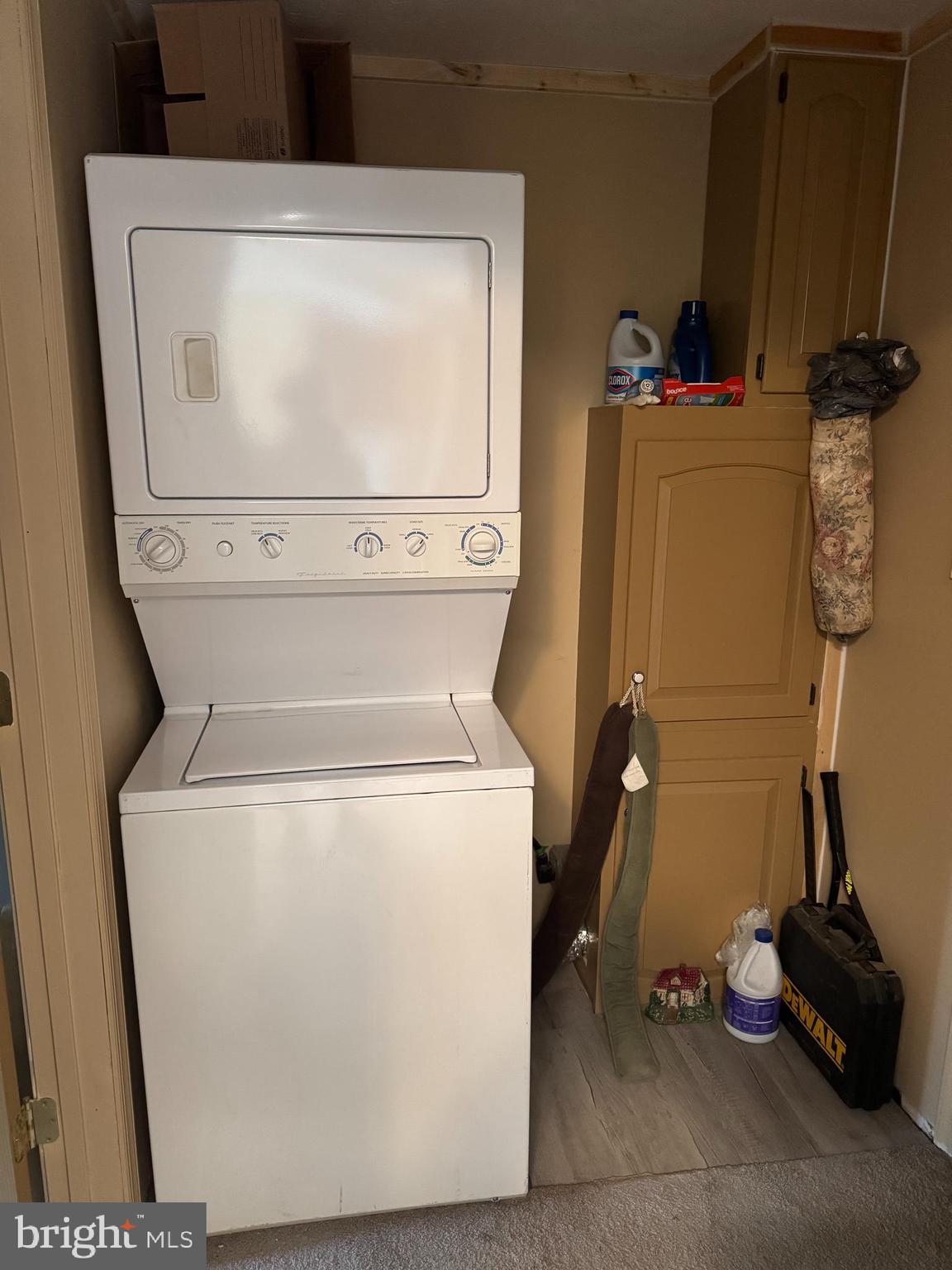 SEVEN STARS - Residential