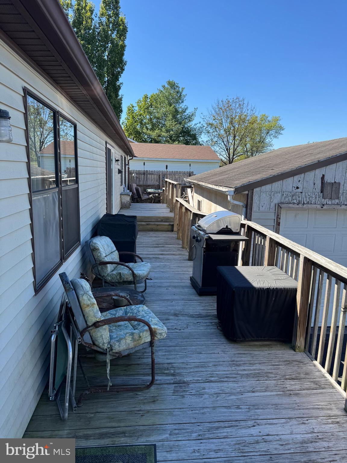 SEVEN STARS - Residential