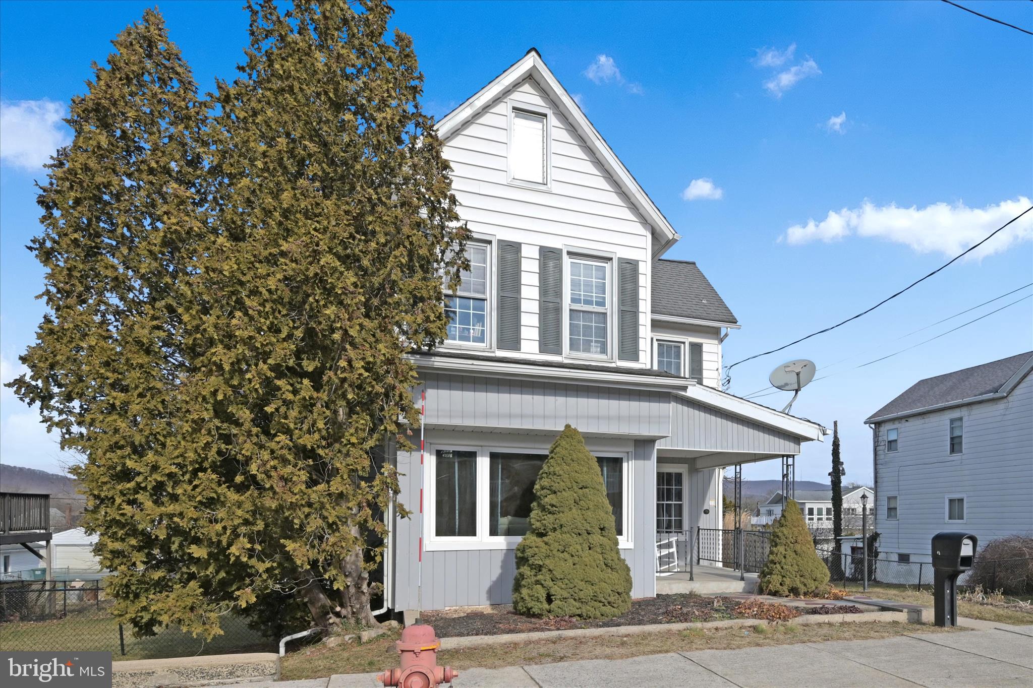 64 S SCHUYLKILL STREET