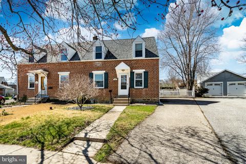 Townhouse For Sale - 711 7th Avenue Circle<br/> Delaware County, SWARTHMORE, PA 19081