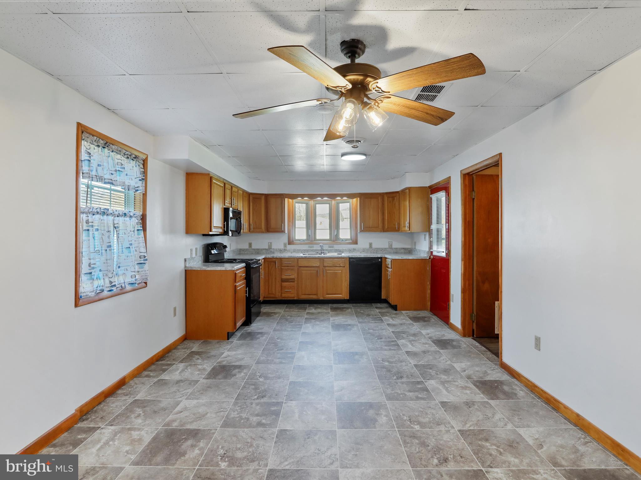 NORTH END - Residential