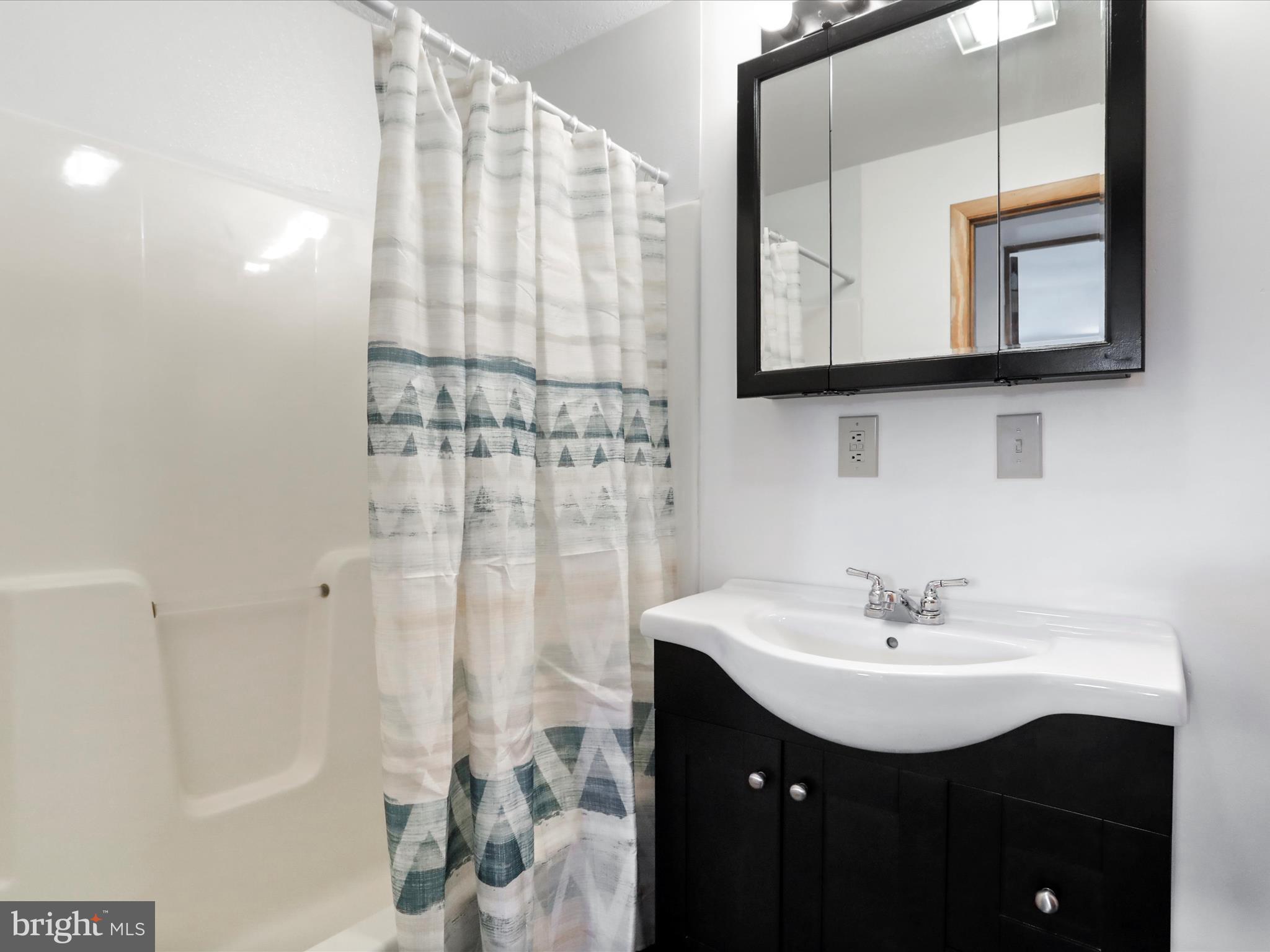 NORTH END - Residential