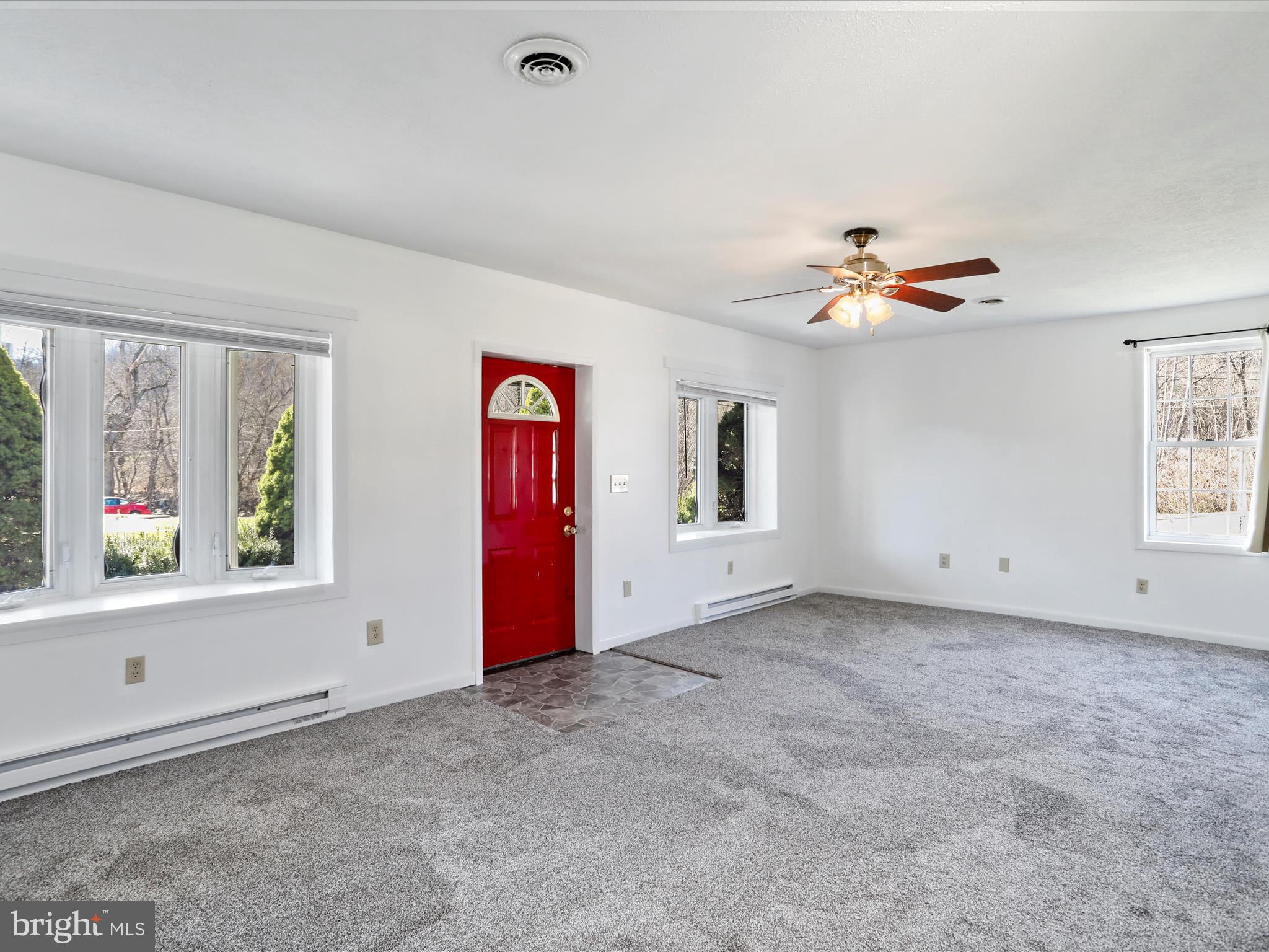 NORTH END - Residential