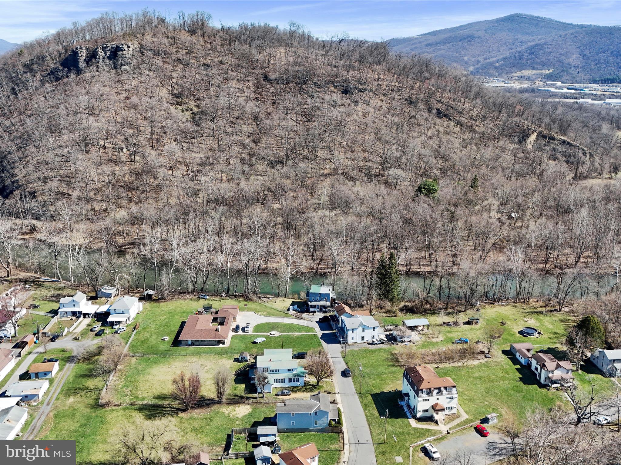 NORTH END - Residential