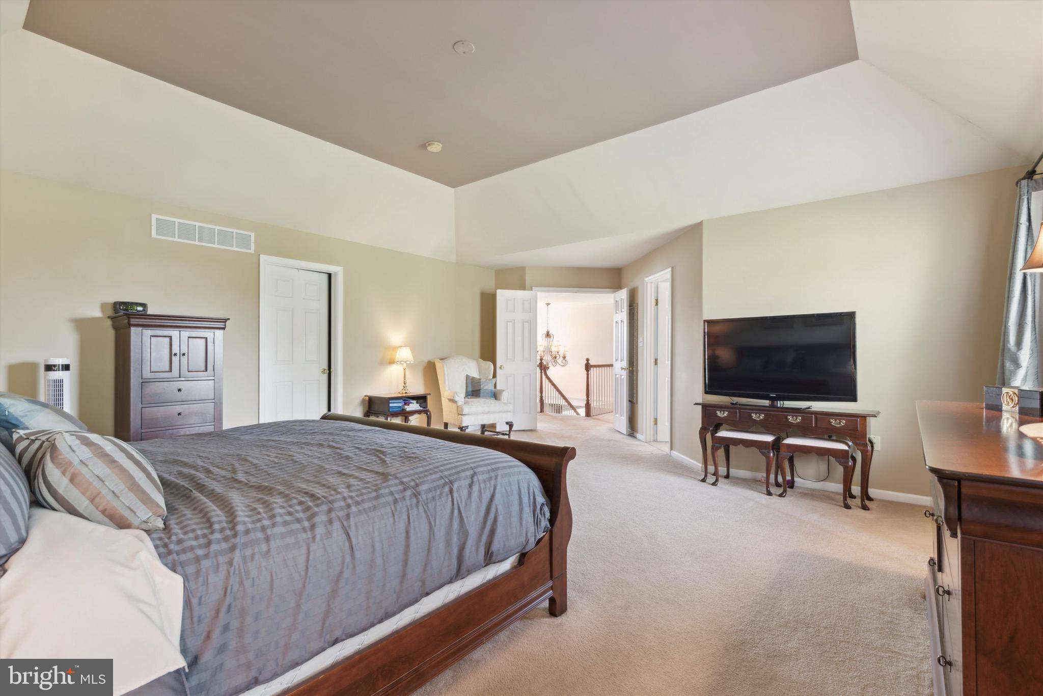 CHESTNUT WOODS - Residential