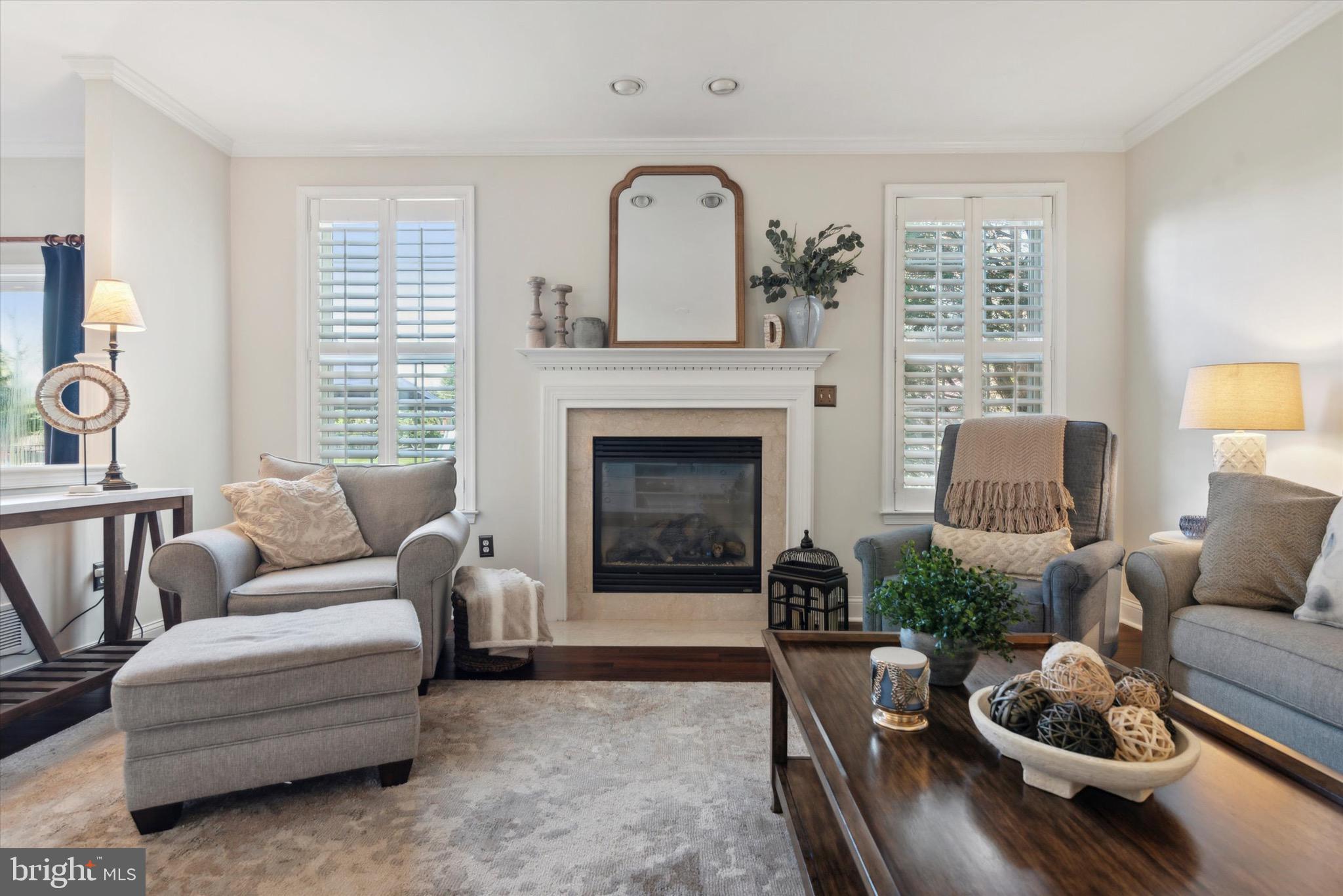 CHESTNUT WOODS - Residential