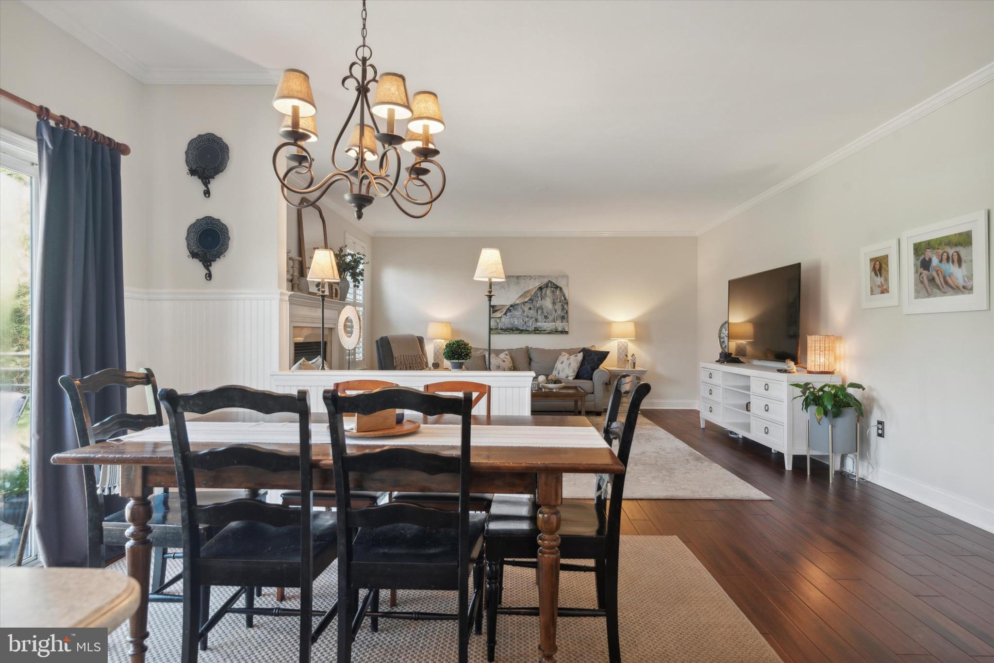 CHESTNUT WOODS - Residential