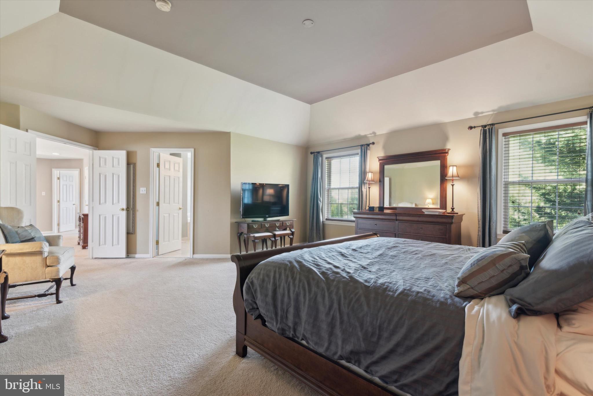 CHESTNUT WOODS - Residential